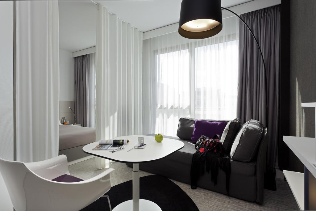 Suite View