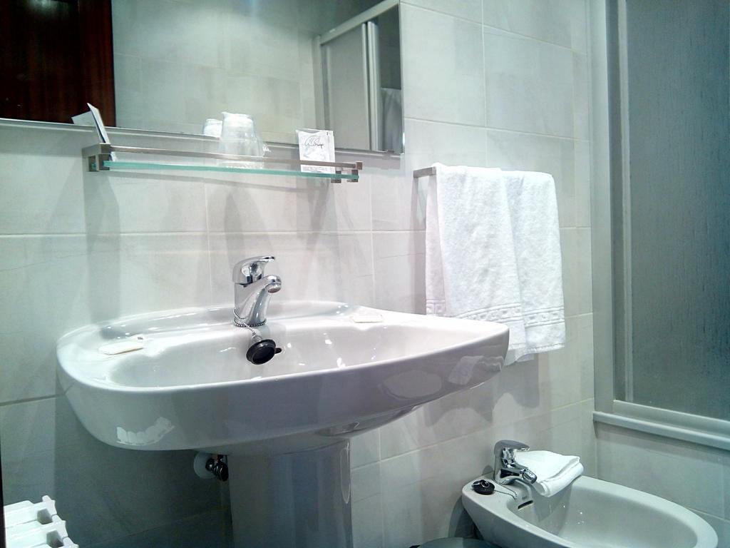 Double Room,155460164:JPEG