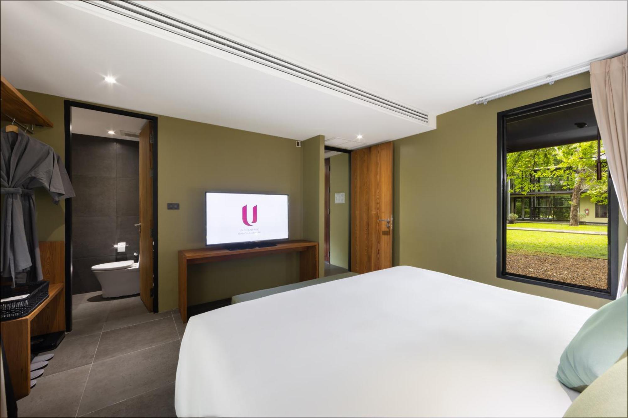 Family Suite 24 hours of Room