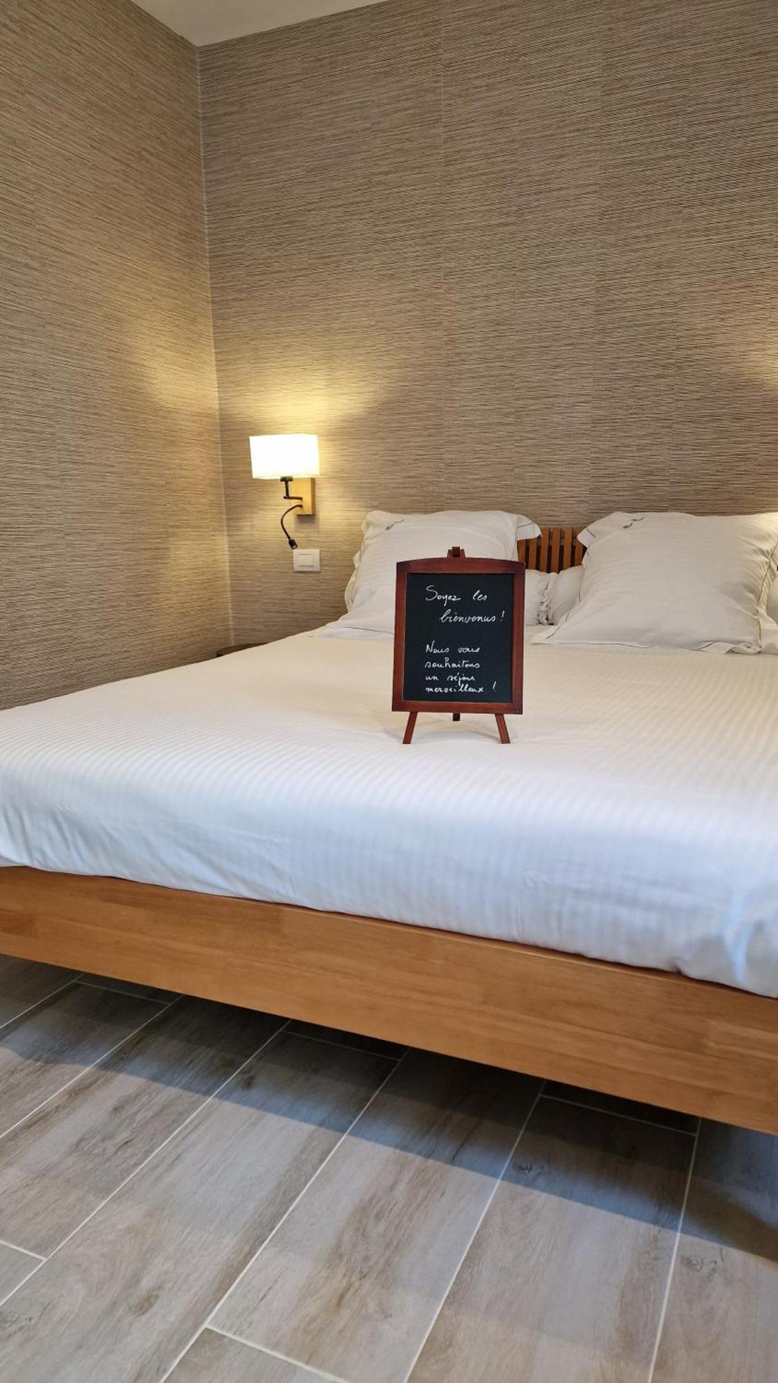 Standaard triple room annex met terras