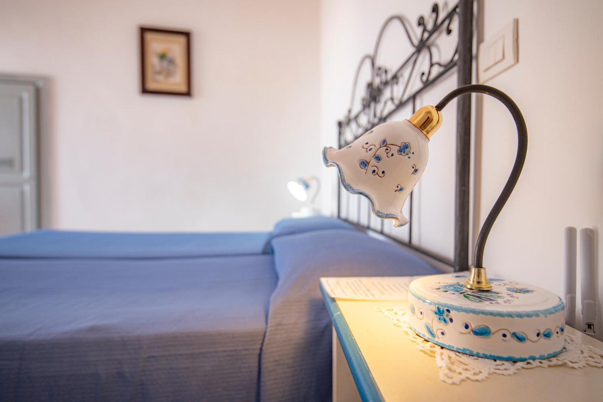 Double or Twin Room Sea View