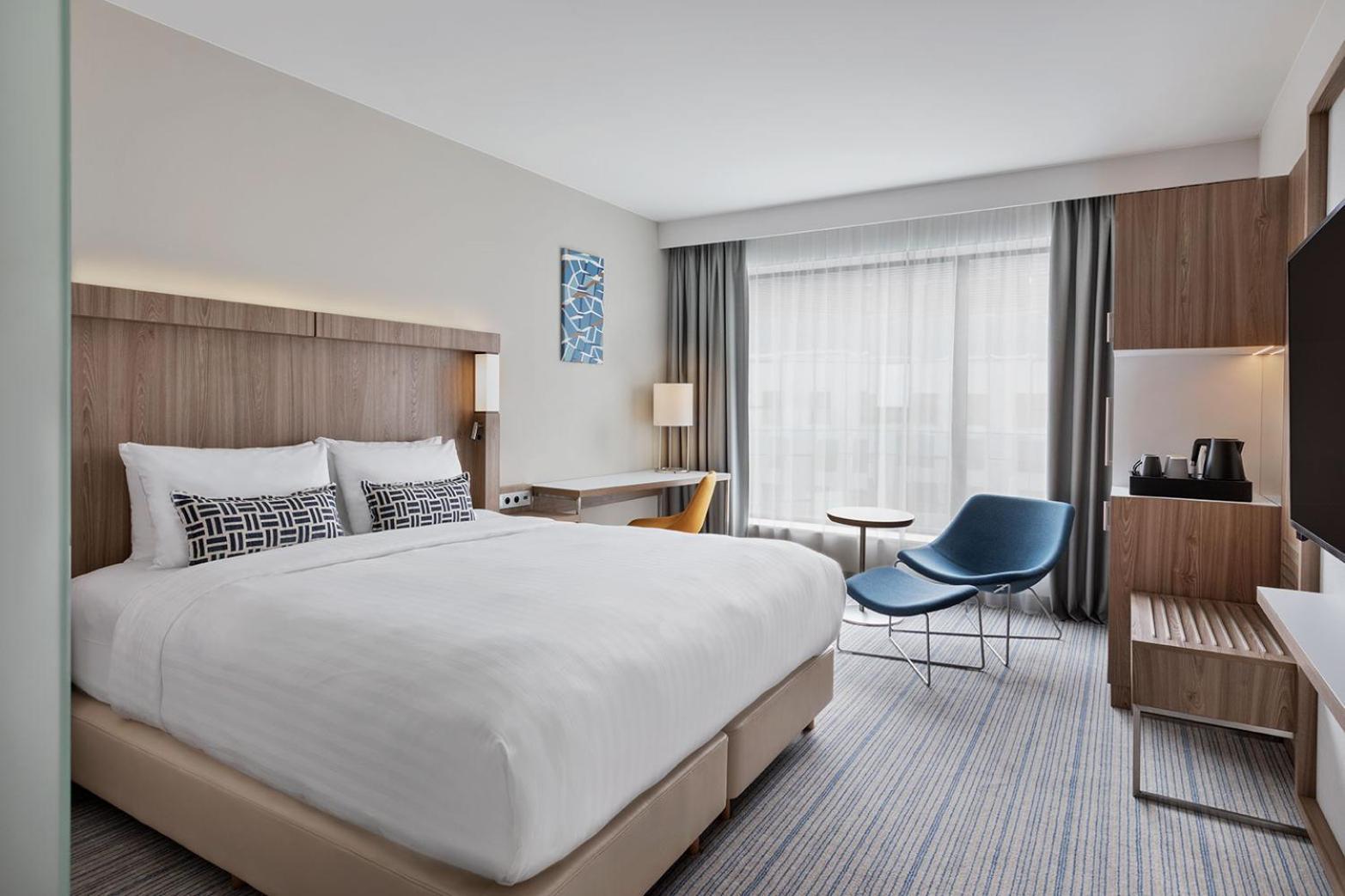 King Room Courtyard View