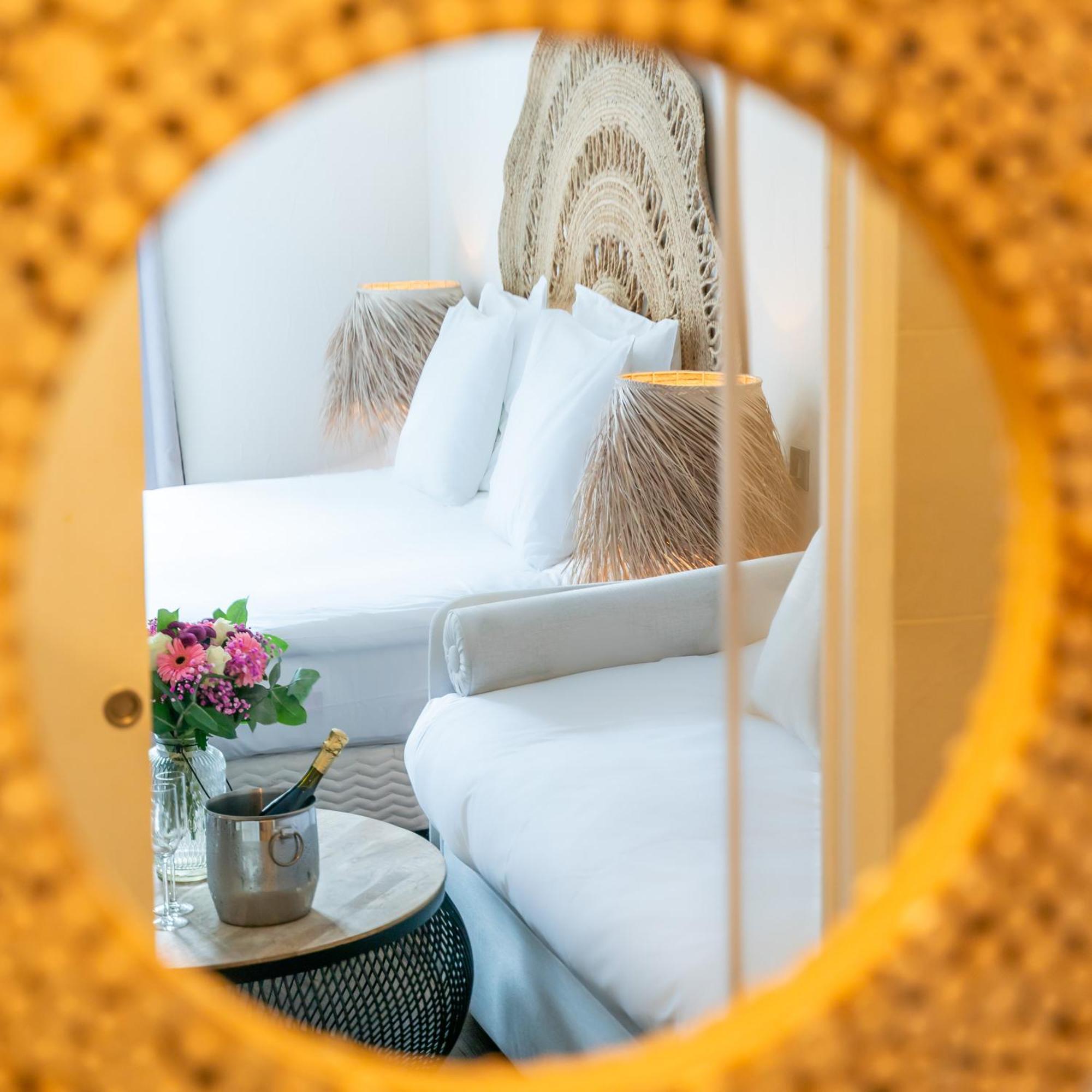 Suite Grand lit double lit simple