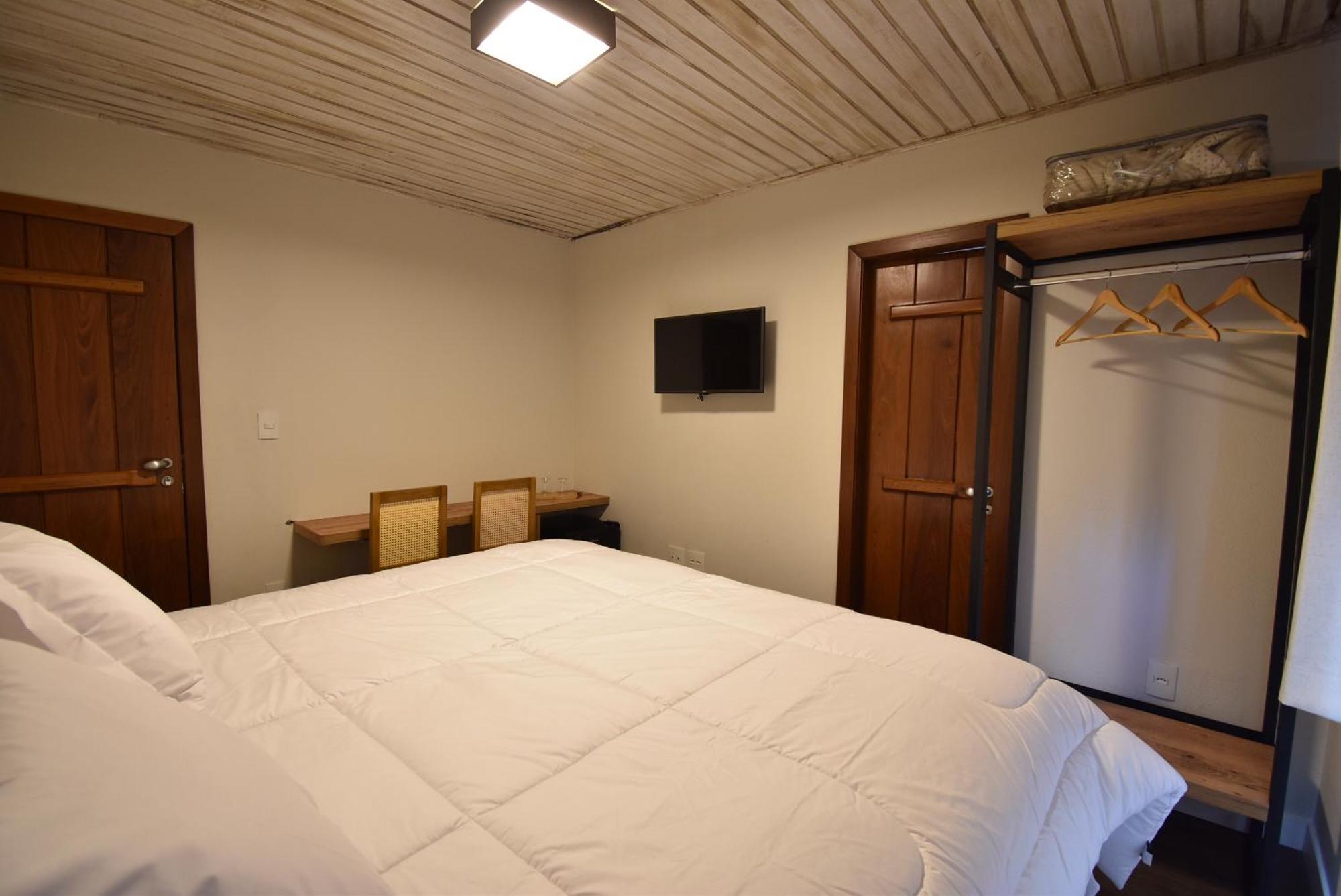 Queen Suite