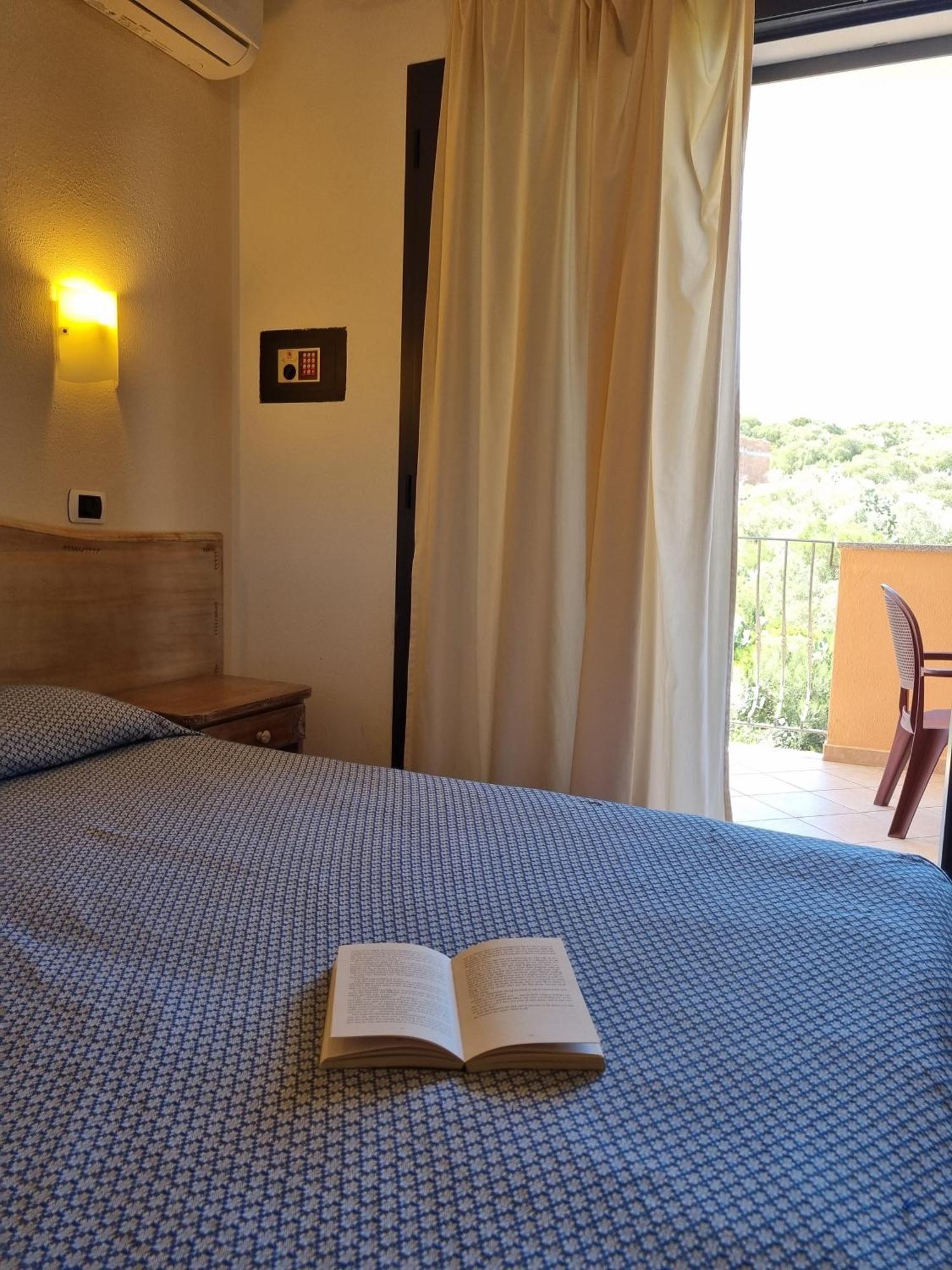 Double Room Side Sea View