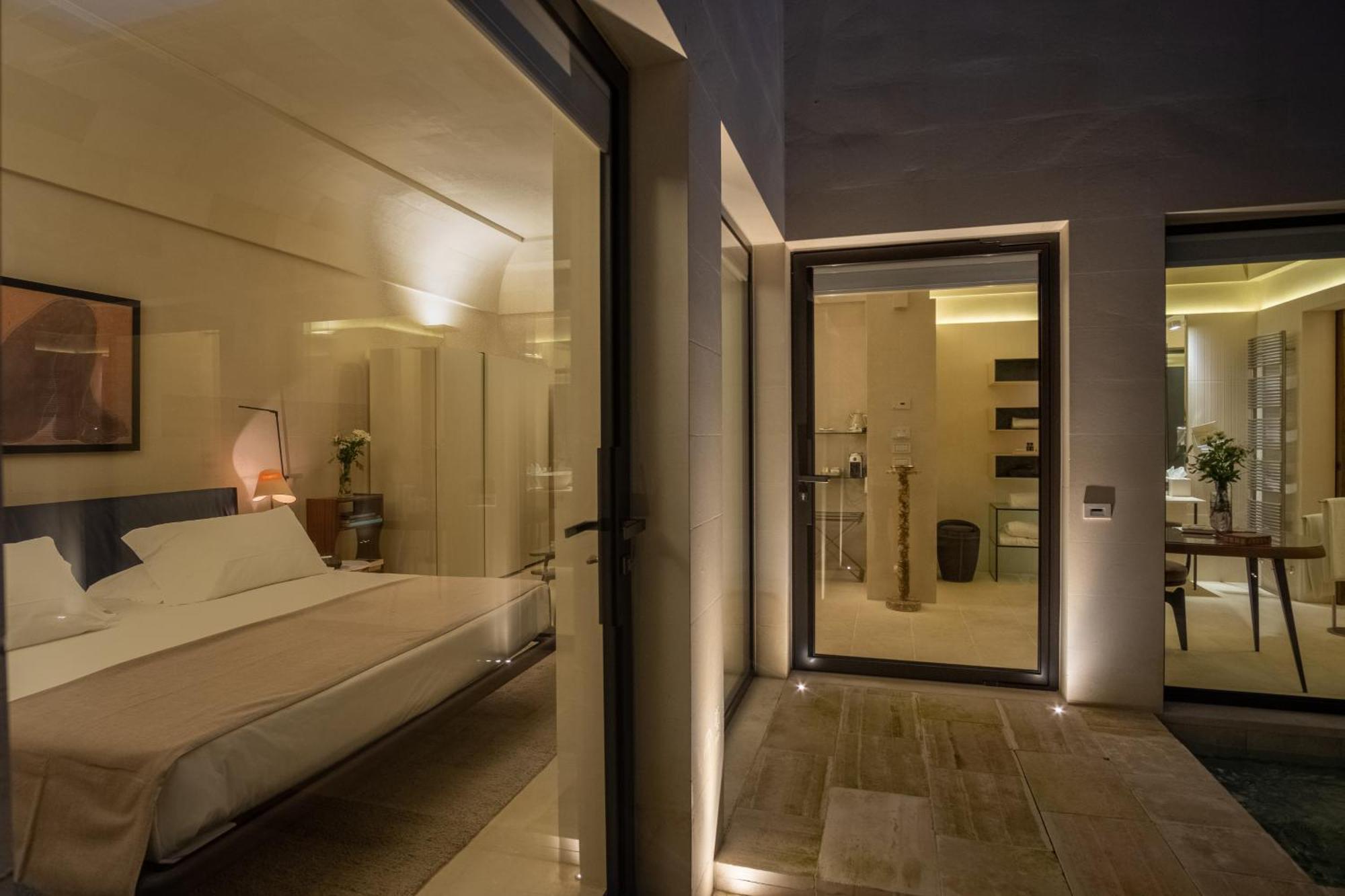 Pool Suite à Coté Annex Building