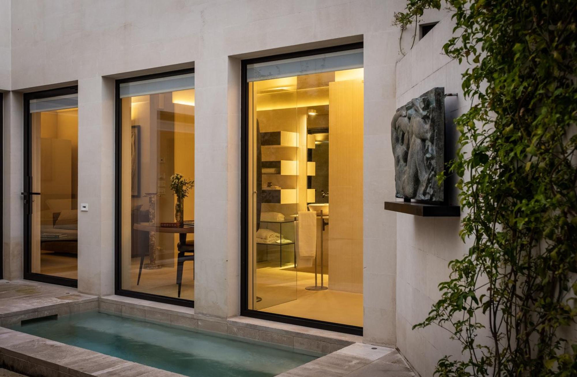 Pool Suite à Coté Annex Building