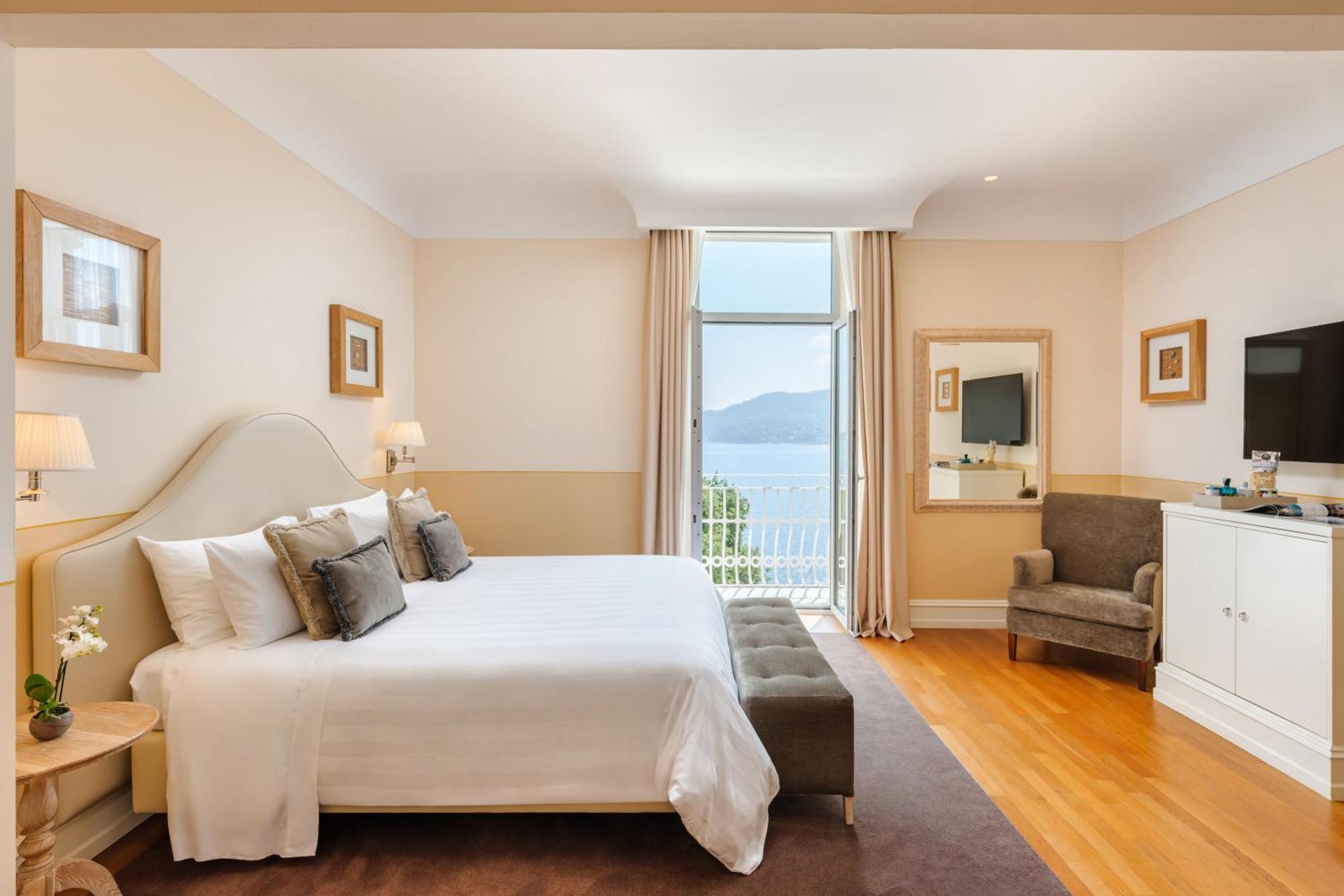 Junior Suite with Sea View,1554953368:JPEG