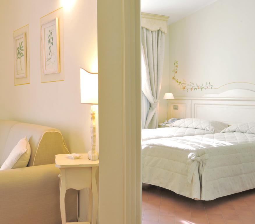 Junior Suite,274470749:JPEG