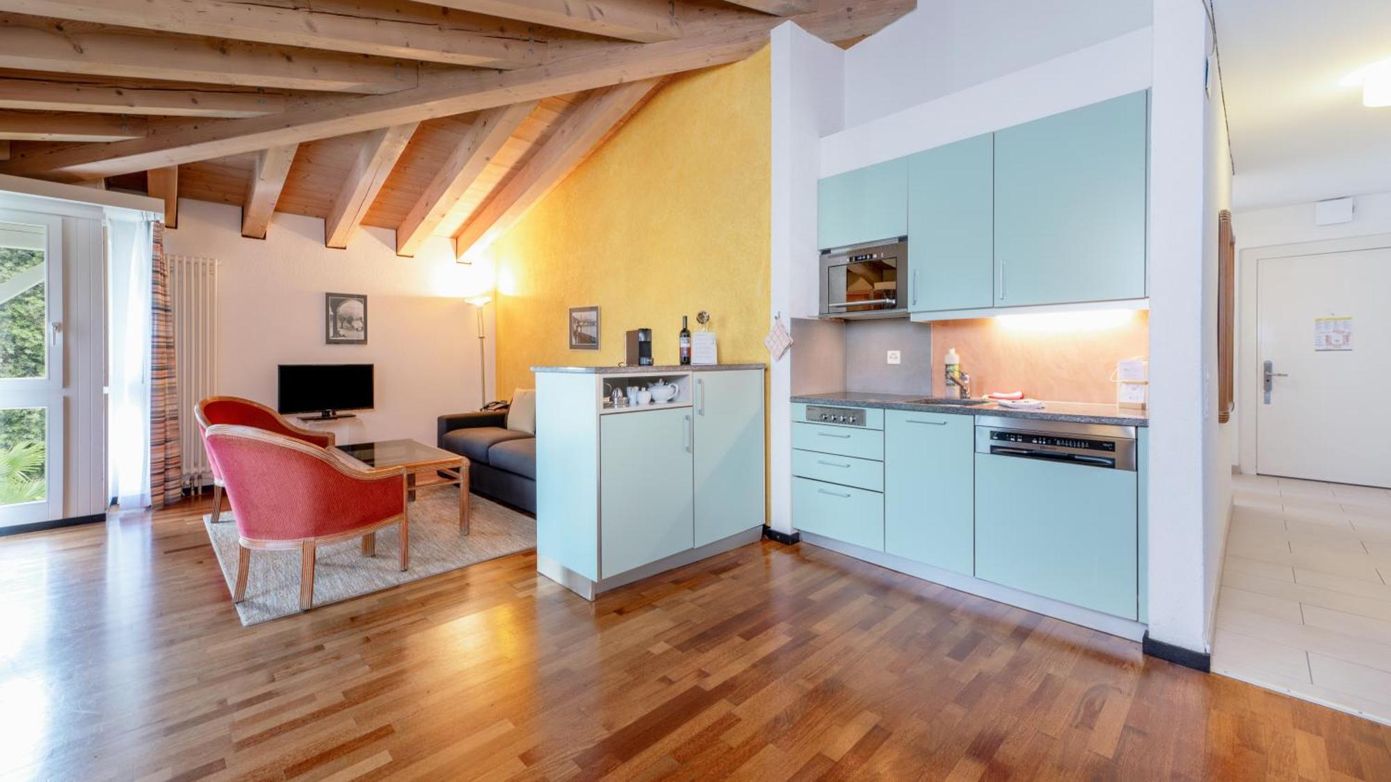 One-Bedroom Apartment