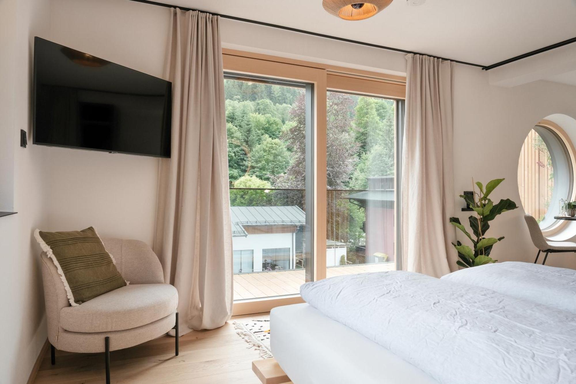 Deluxe Double Room Balcony