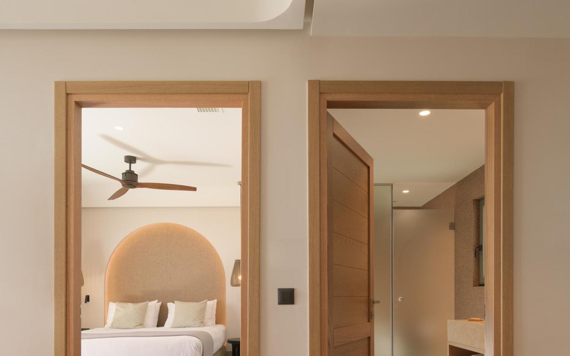One-Bedroom Suite Private Pool
