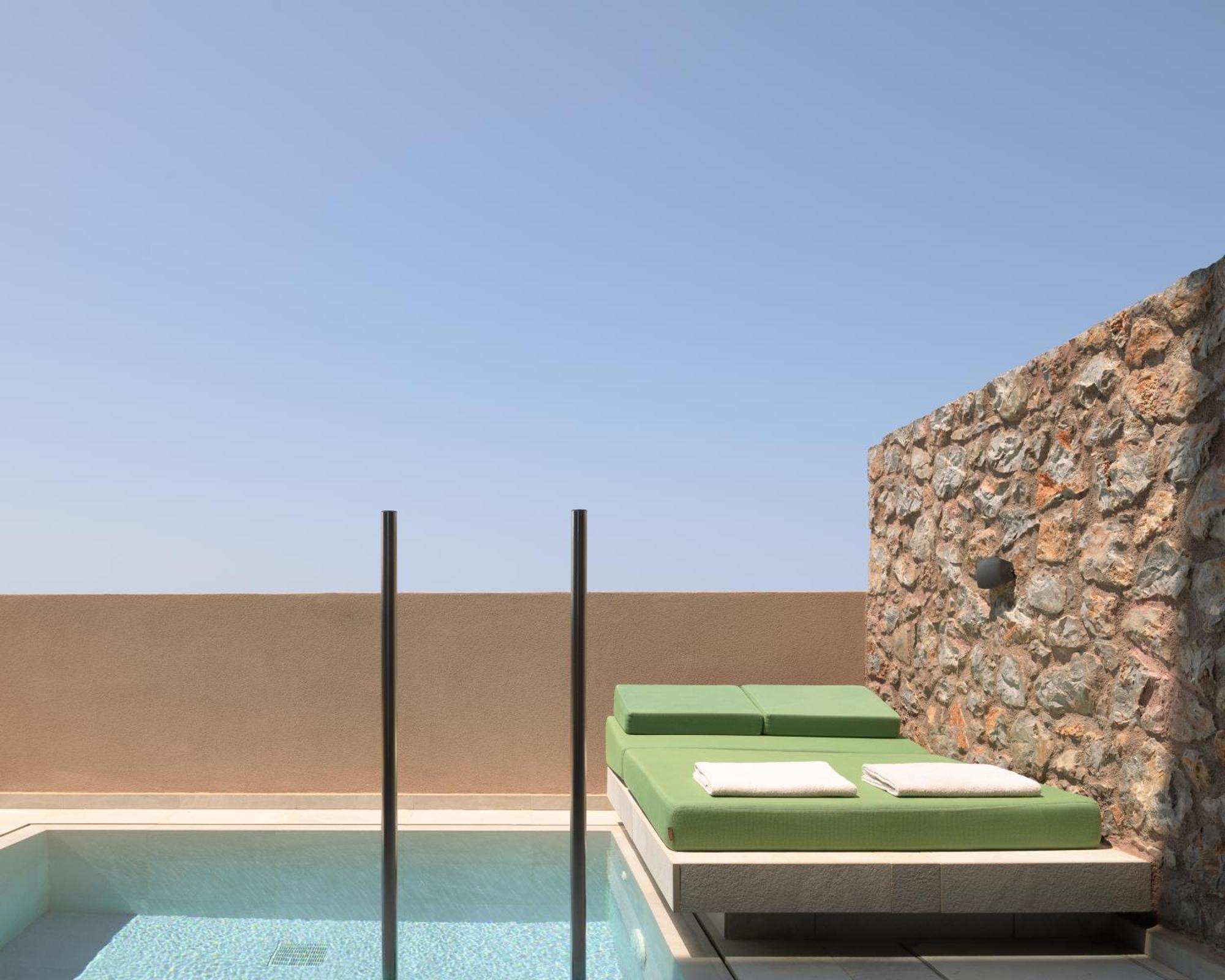 Junior Suite Private Pool Sea View