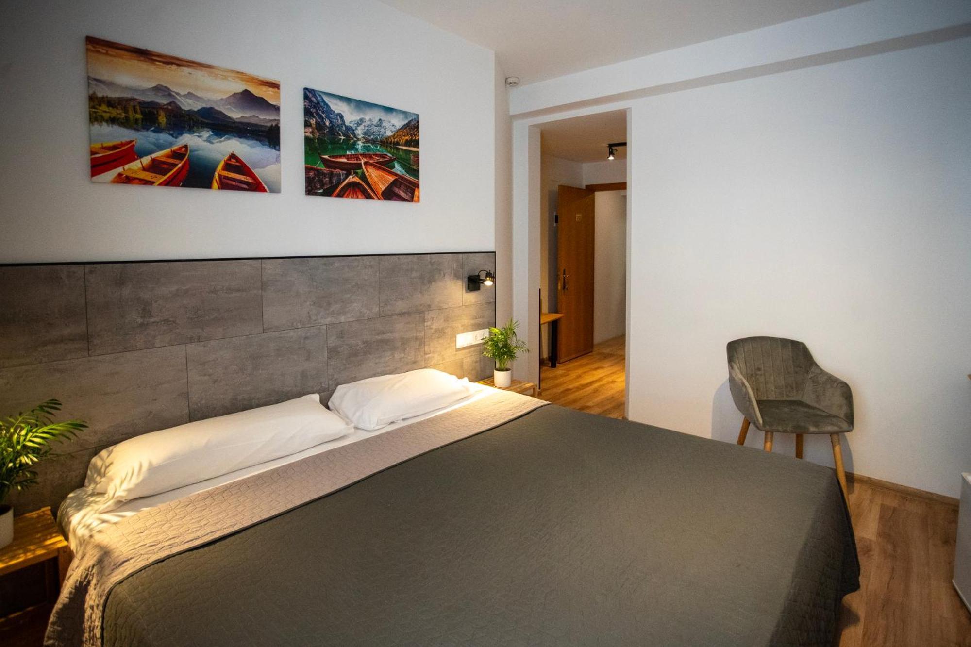 Economy Double Room