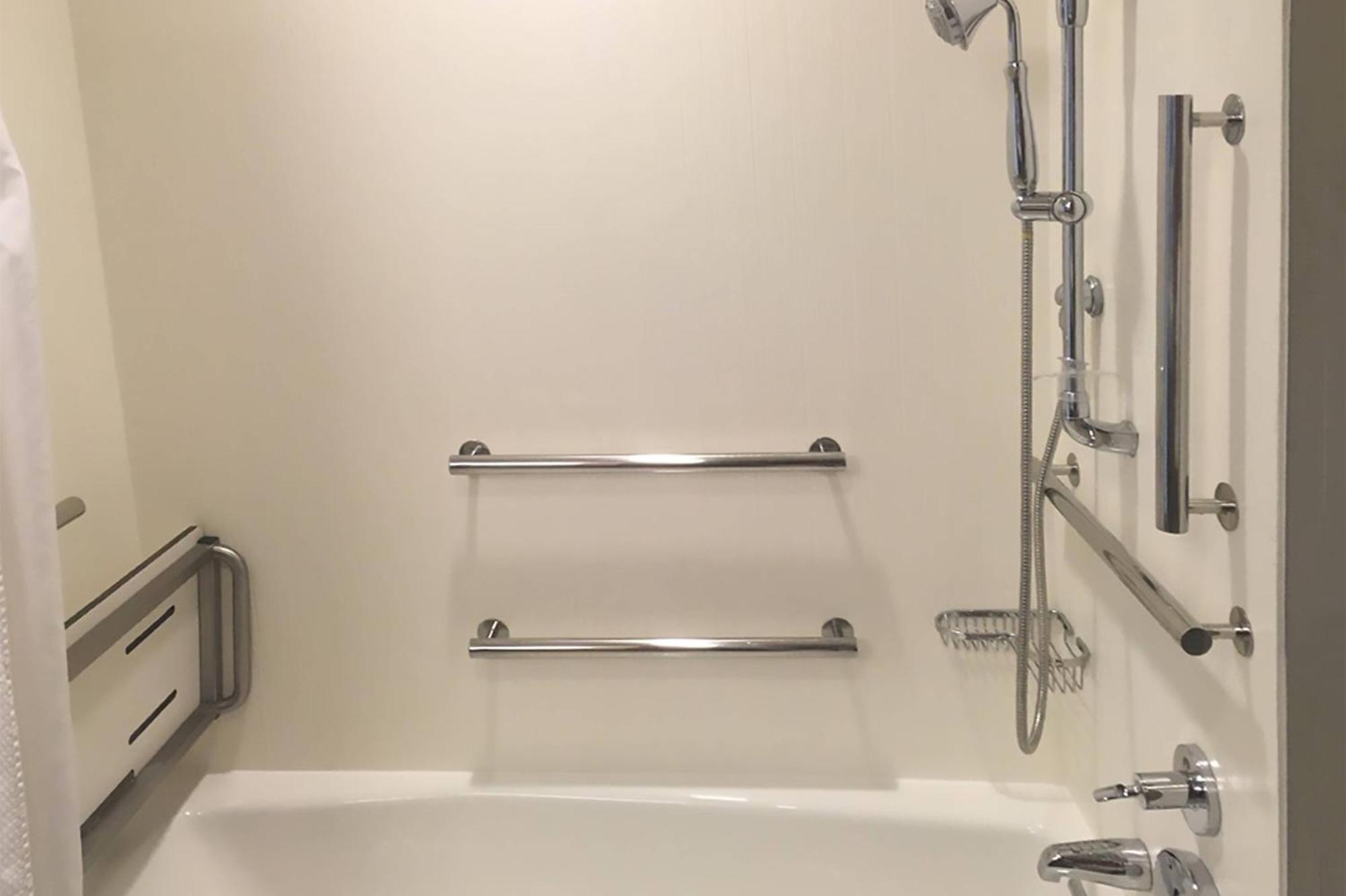 Queen Room Two Queen Beds Bathtub Mobility Access or Hearing Accessible