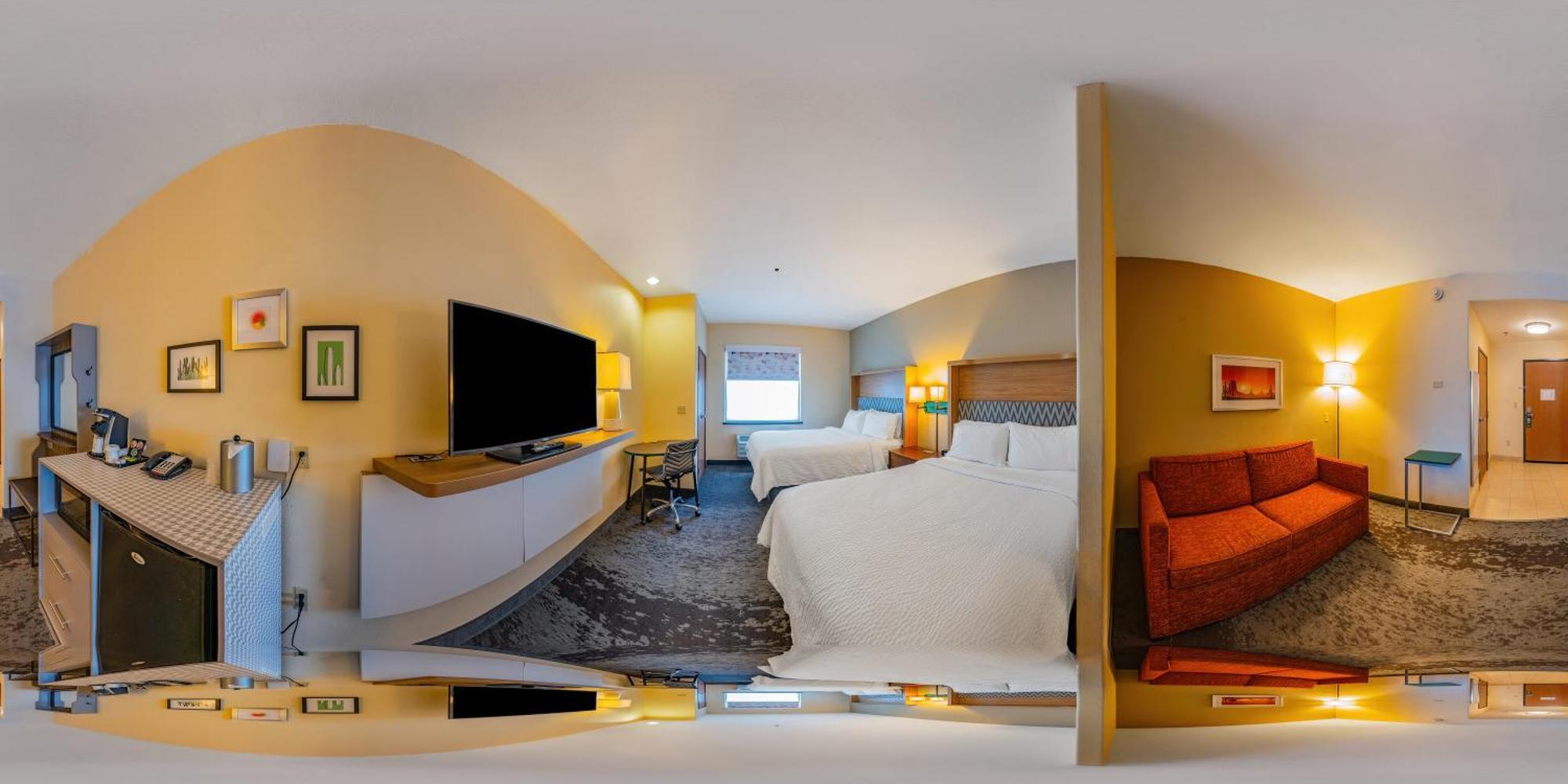 Standard Queen Room Two Queen Beds
