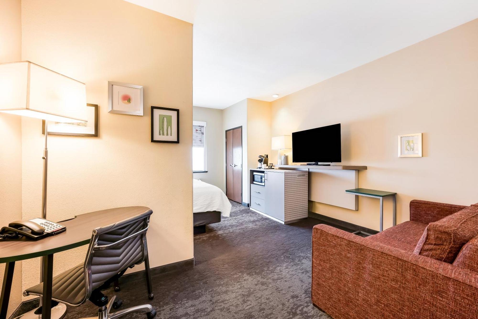 Standard King Room