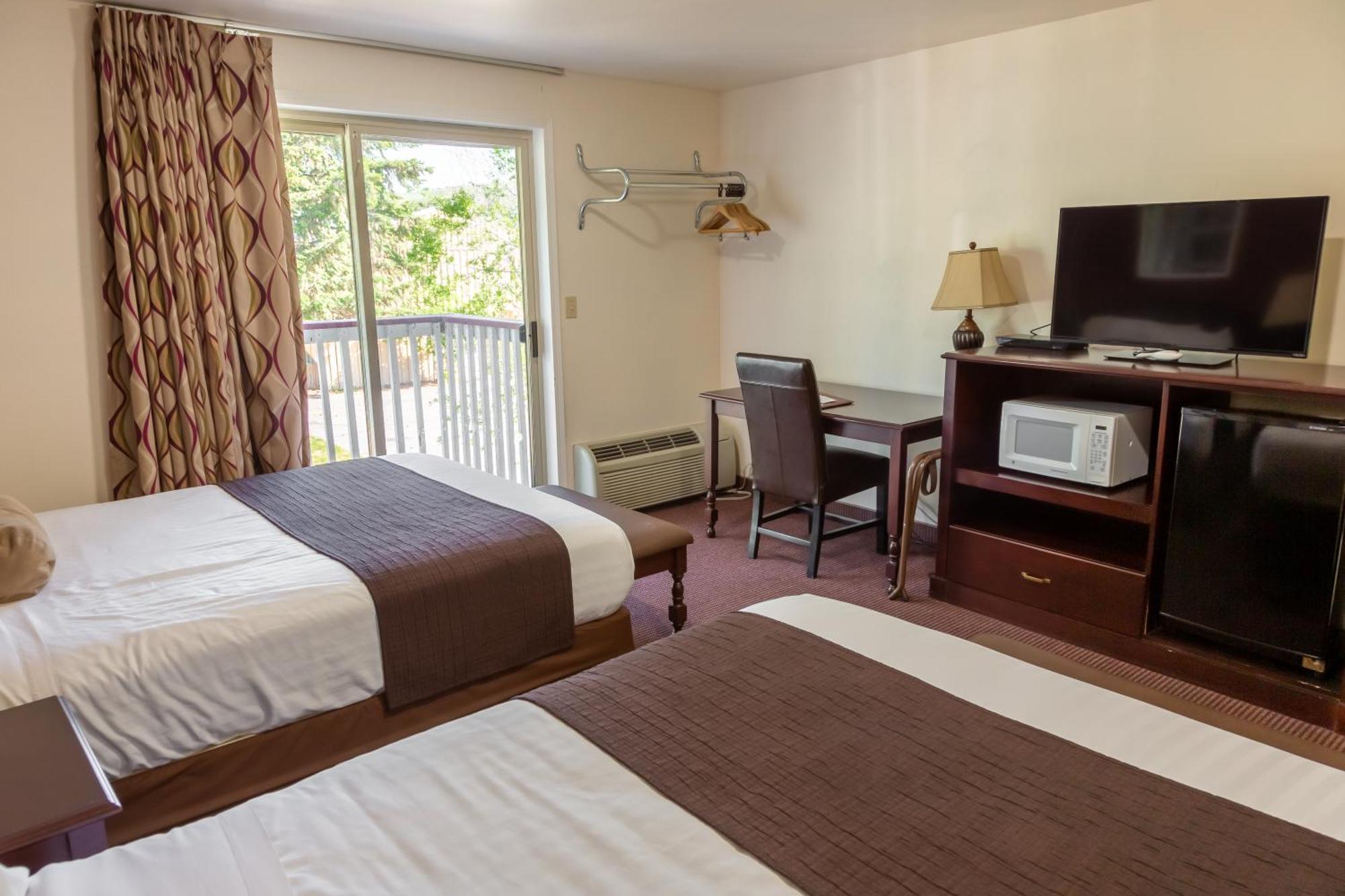 Deluxe Room Two Queen Beds