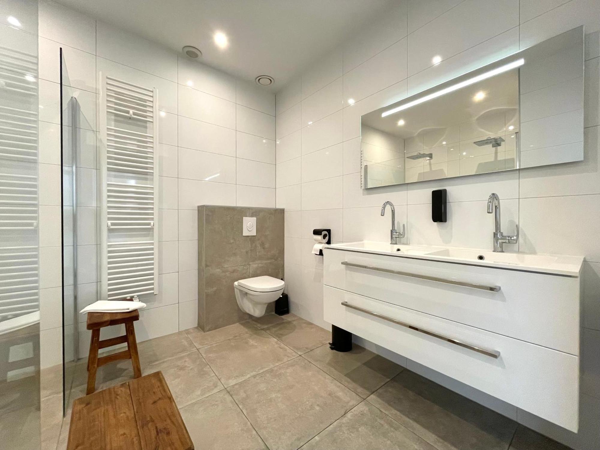 Deluxe Family Suite