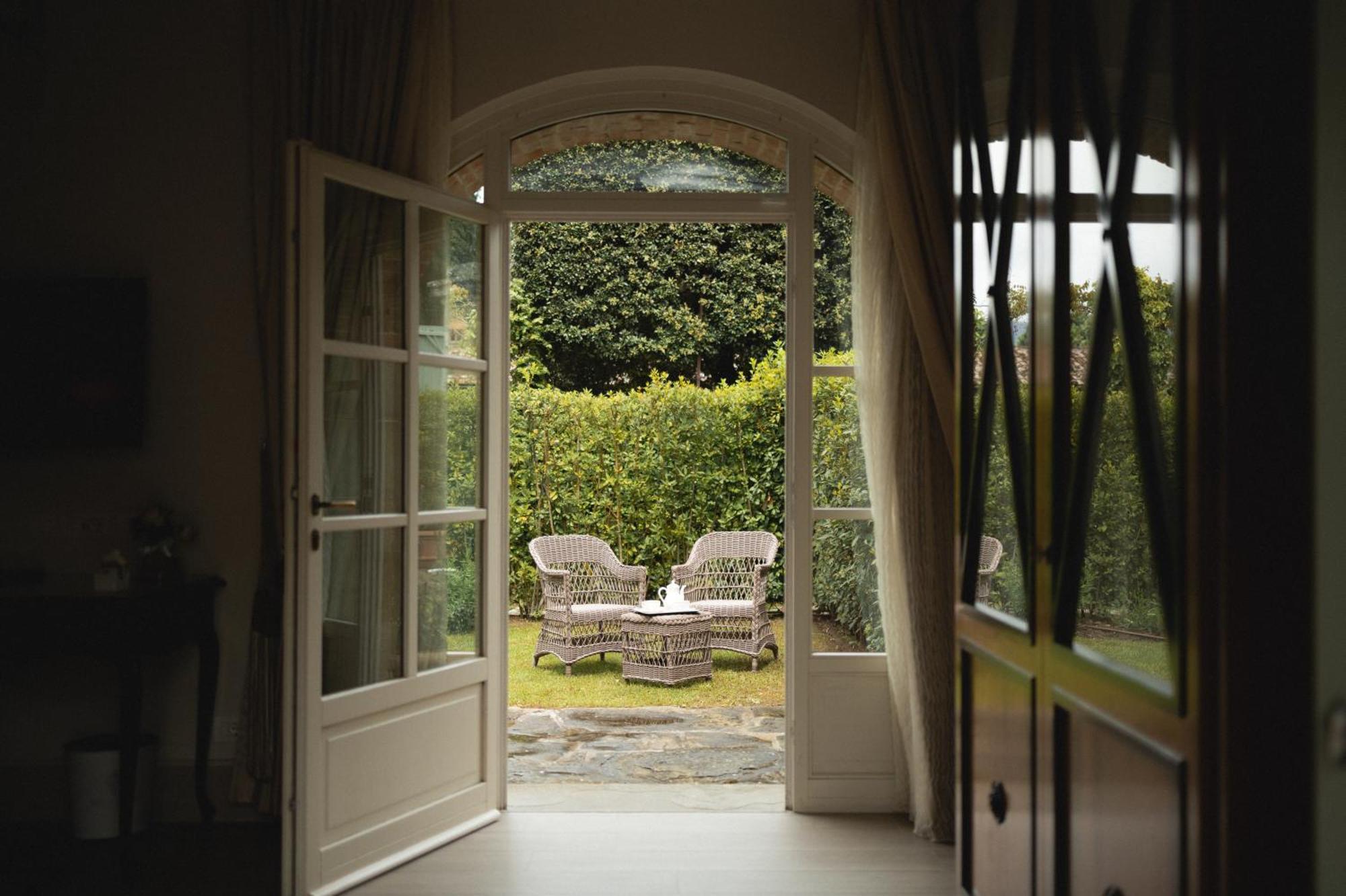 Courtyard Junior Suite