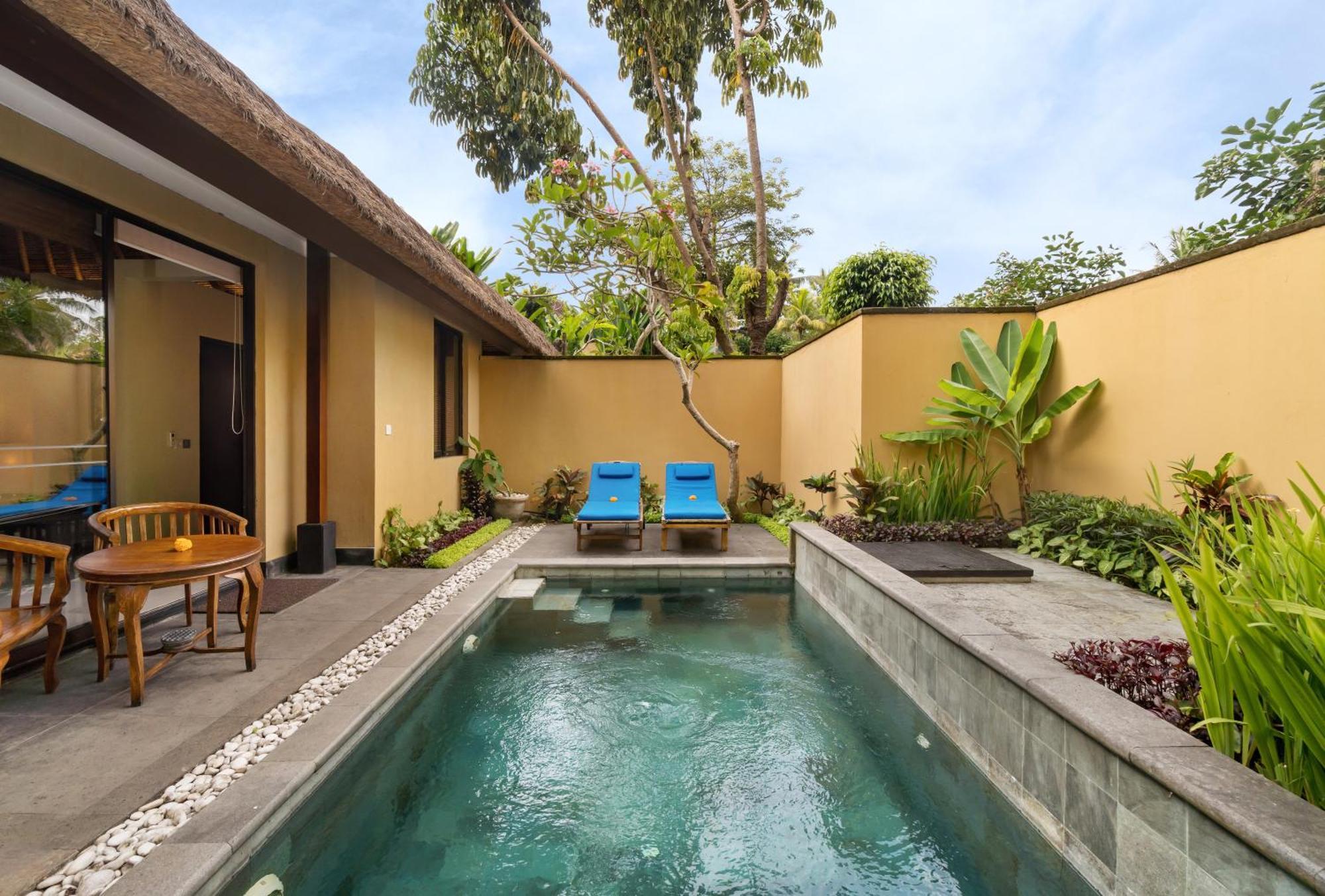 Villa Jardim com 1 Quarto, Piscina Privada e Benefício Gratuito