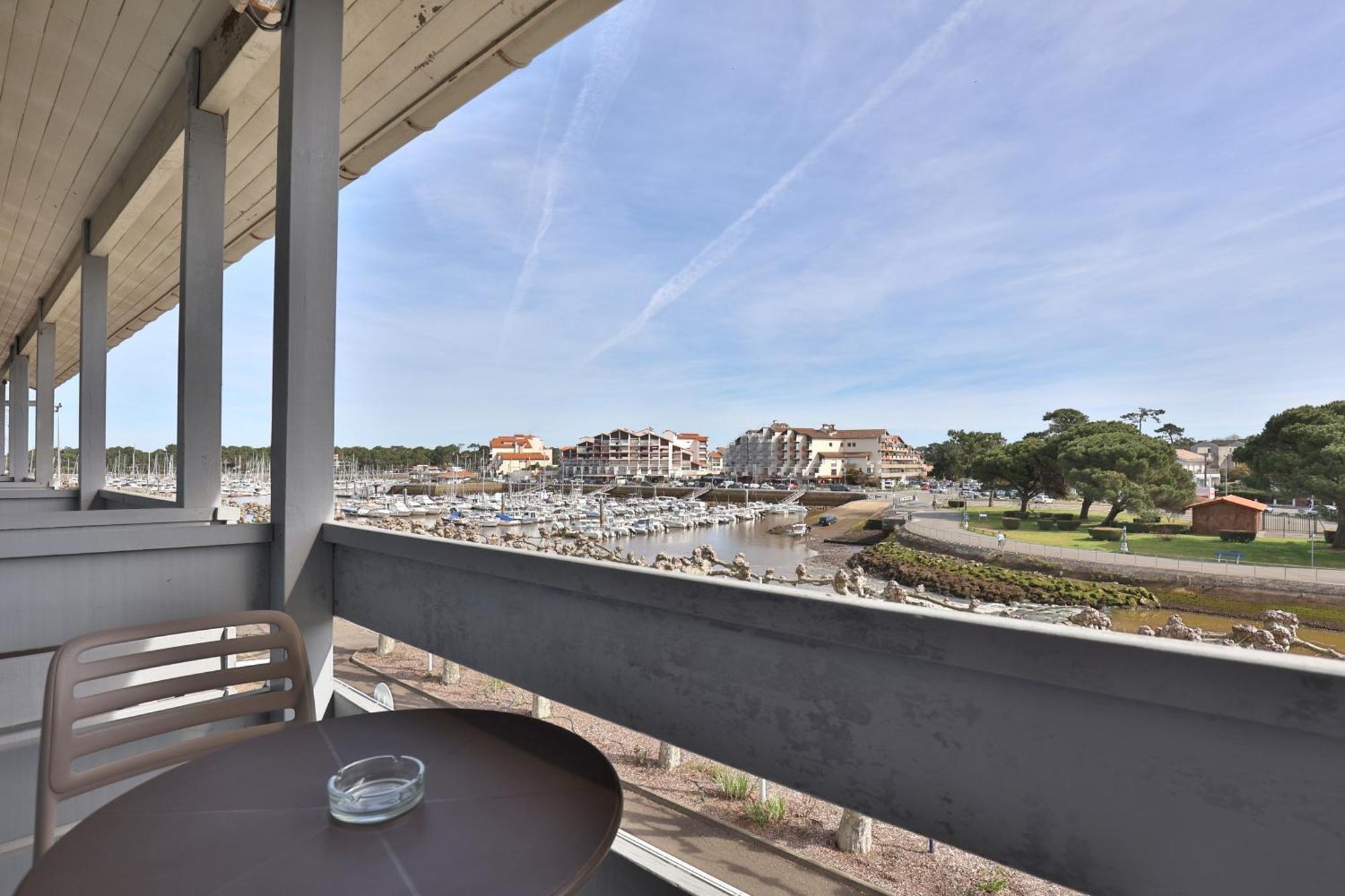 Double Room Balcony Port View