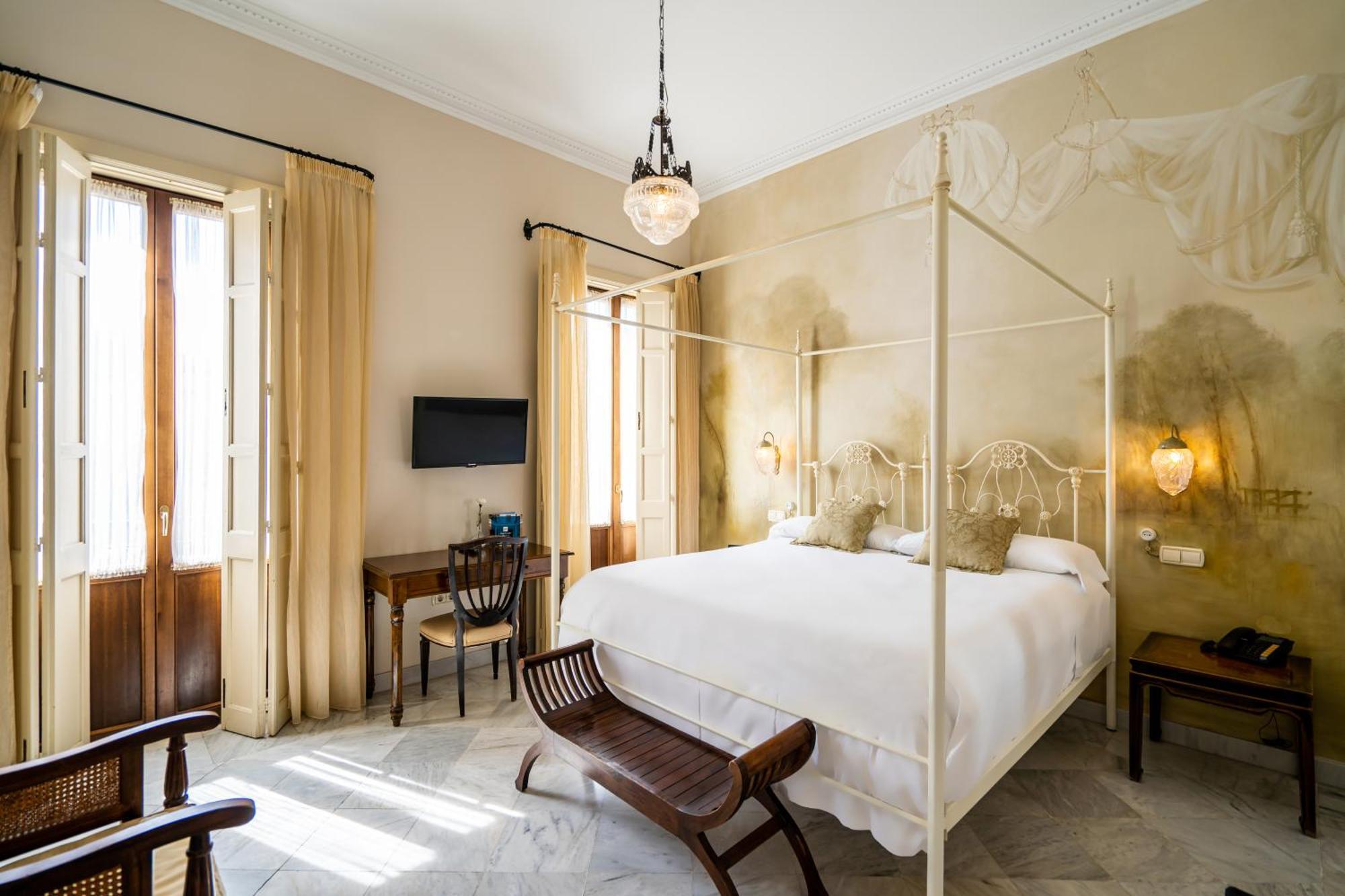 Superior Exterior Twin Room