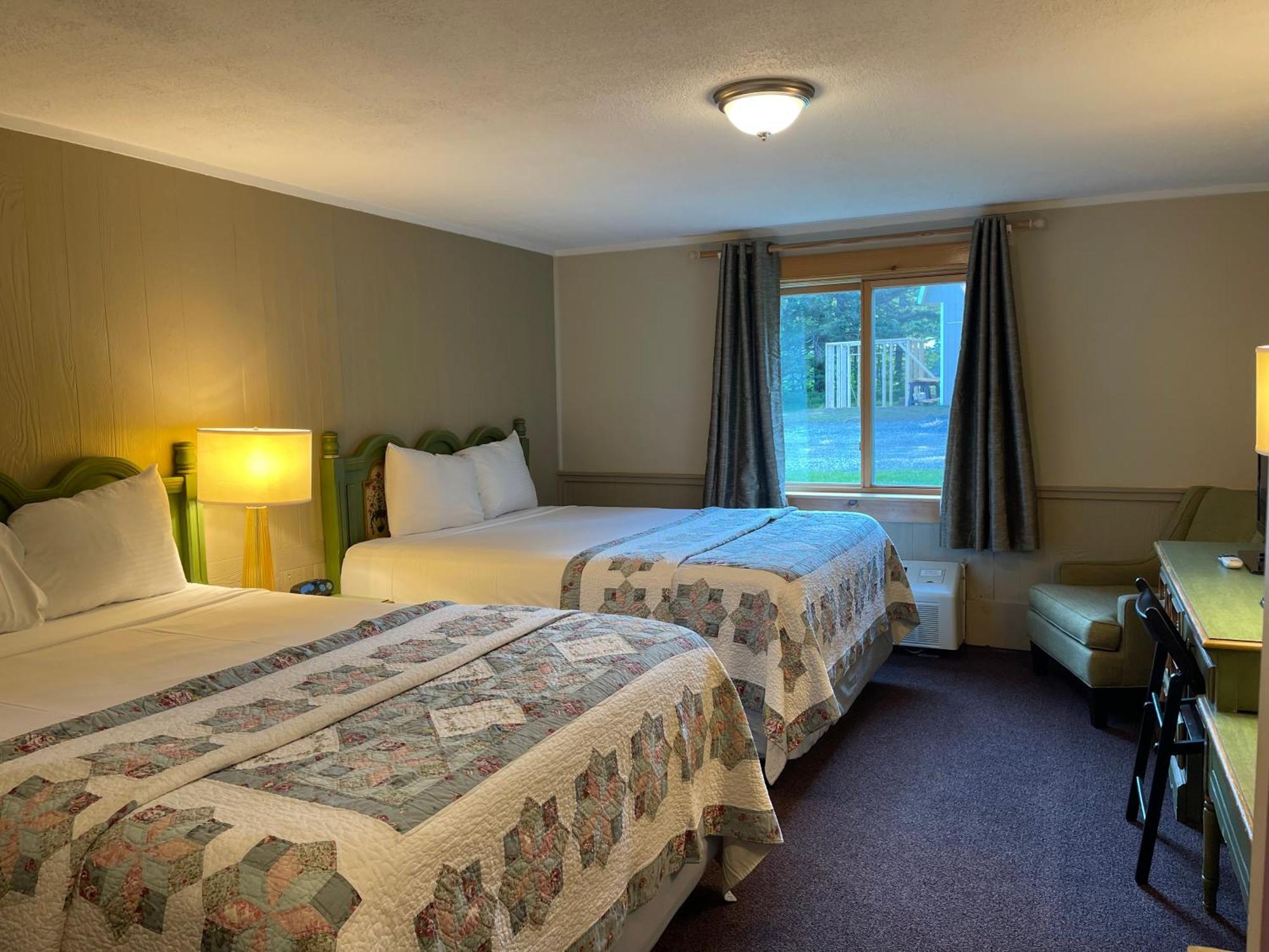 Deluxe Queen Room Two Queen Beds