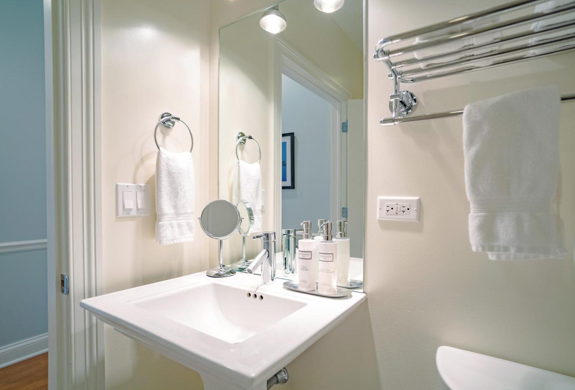 One-Bedroom Suite