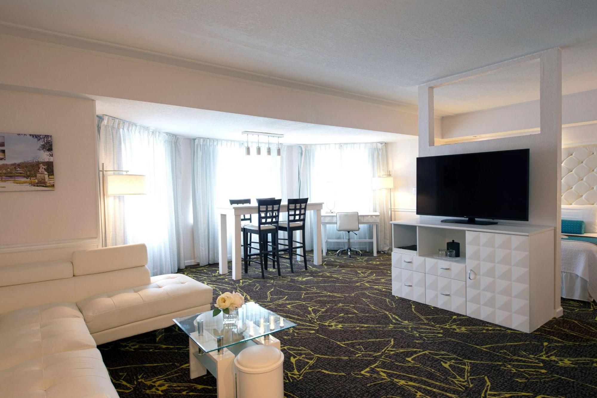 King Suite Harbour View