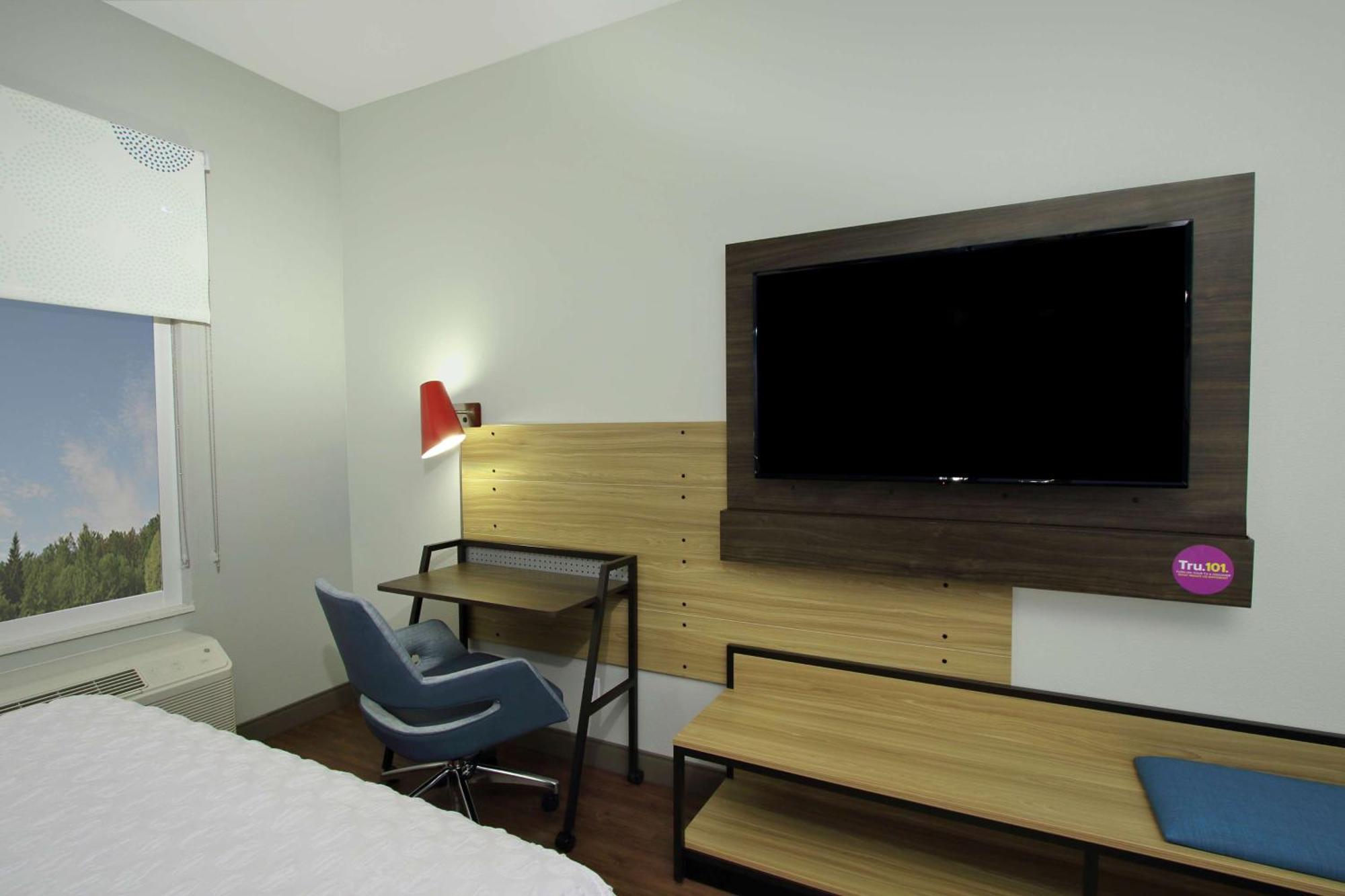 Queen Room Two Queen Beds