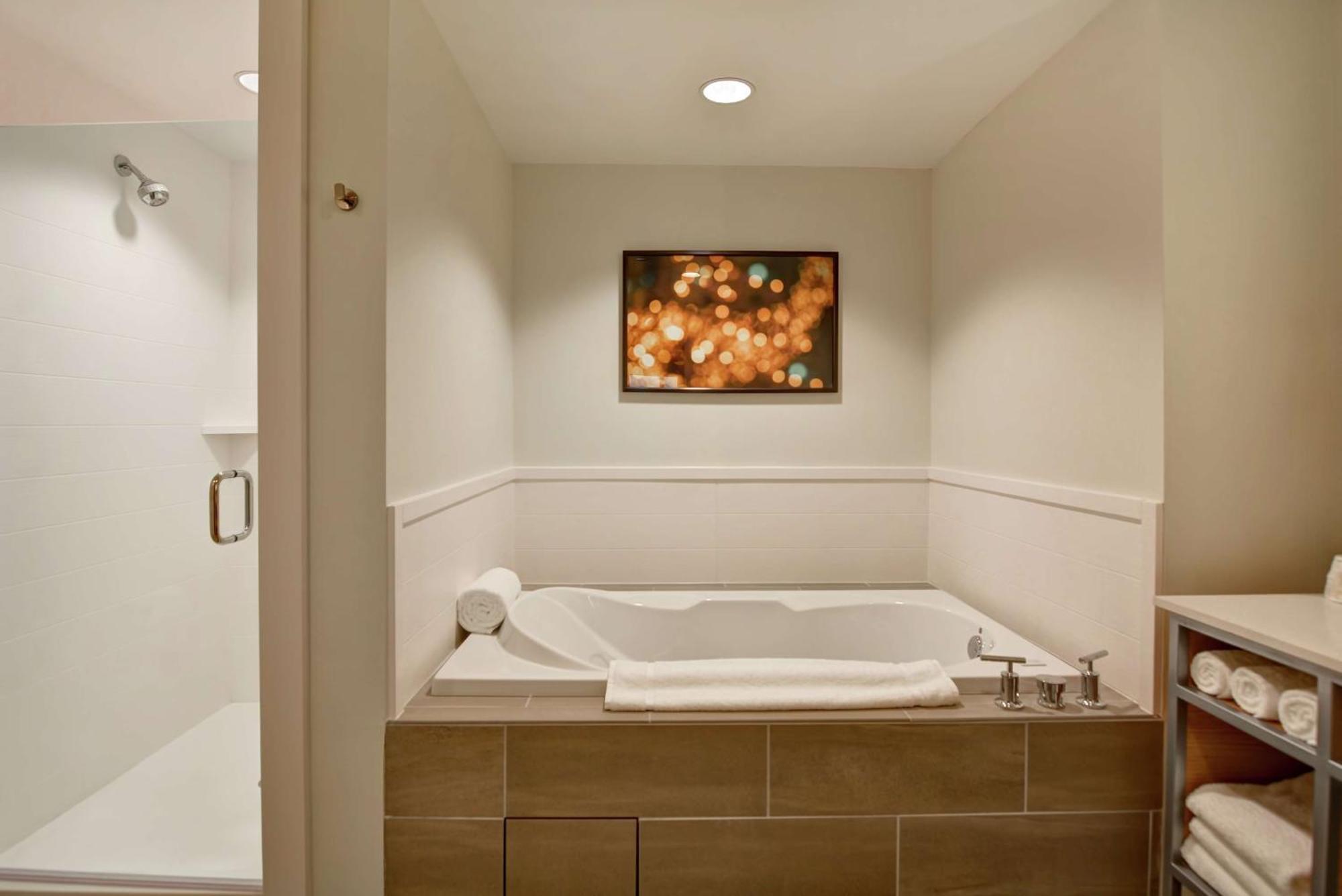 King Suite Ocean View
