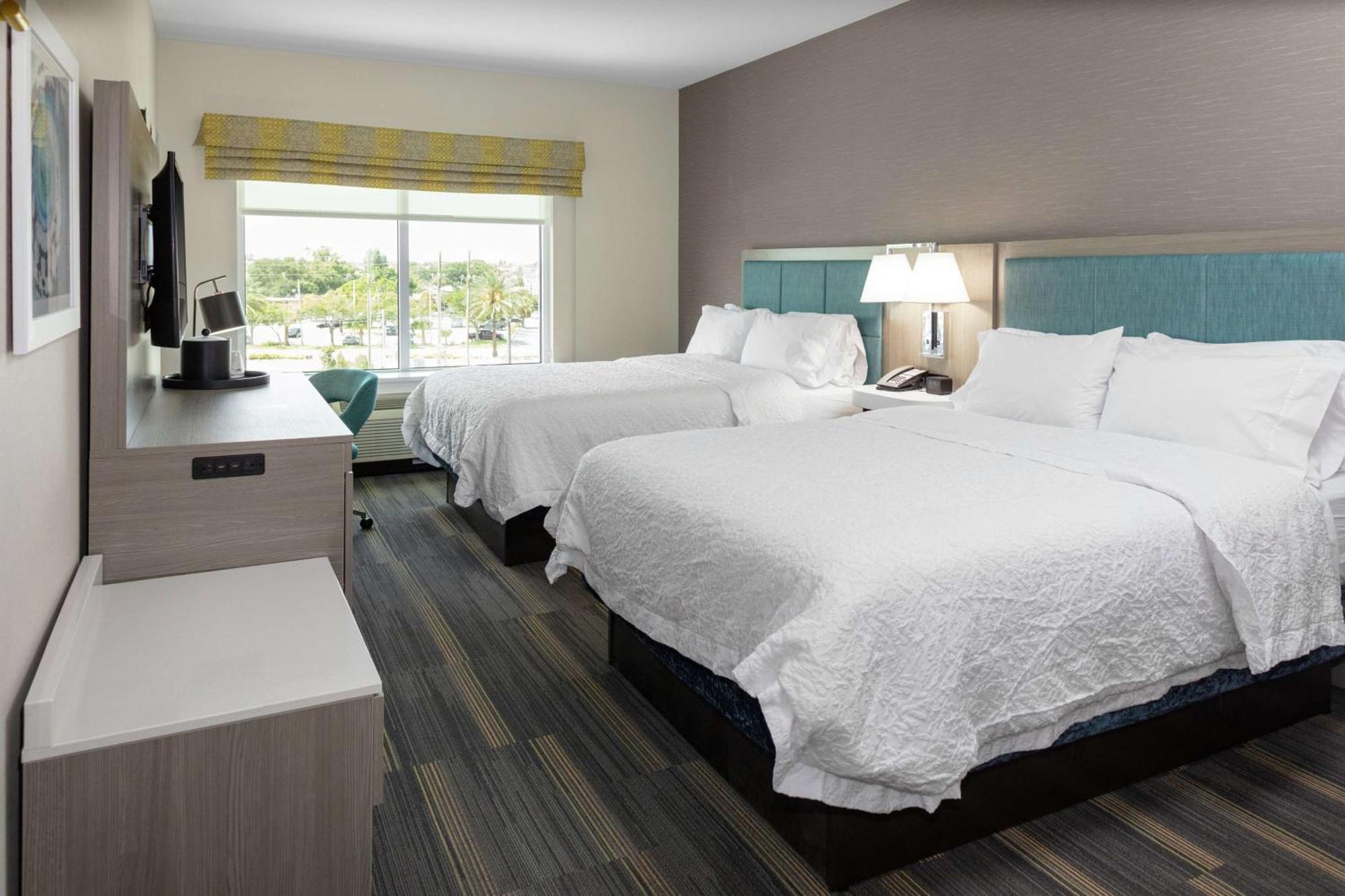 Queen Room Two Queen Beds