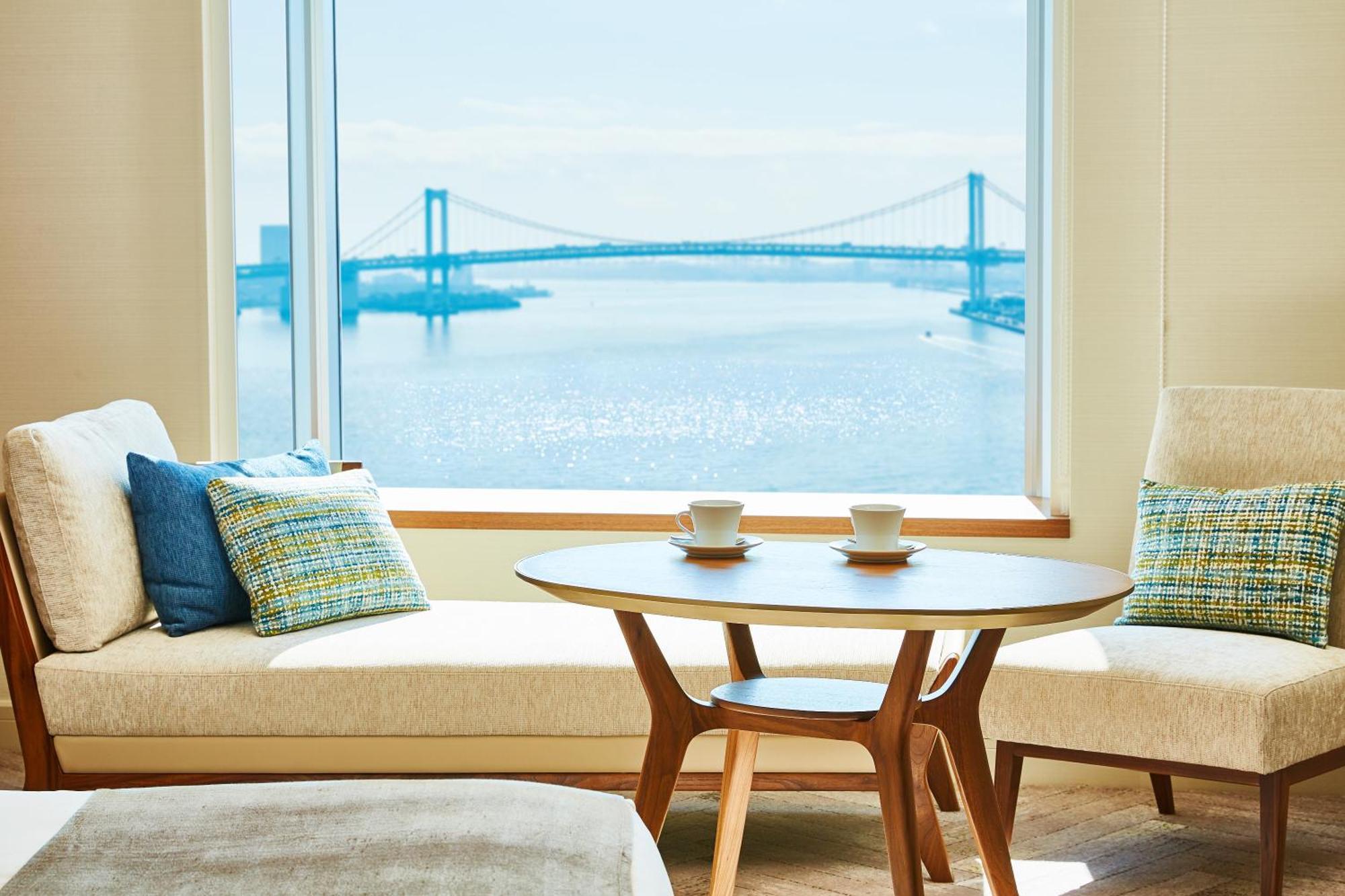 Classic Twin Room Bay View
