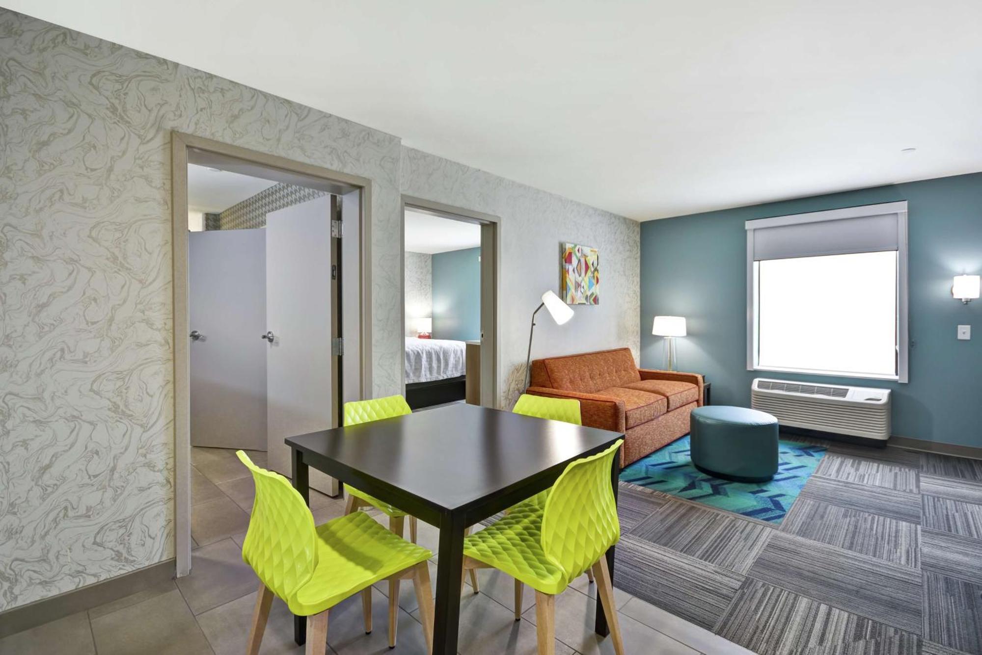 One-Bedroom King Suite Non-Smoking