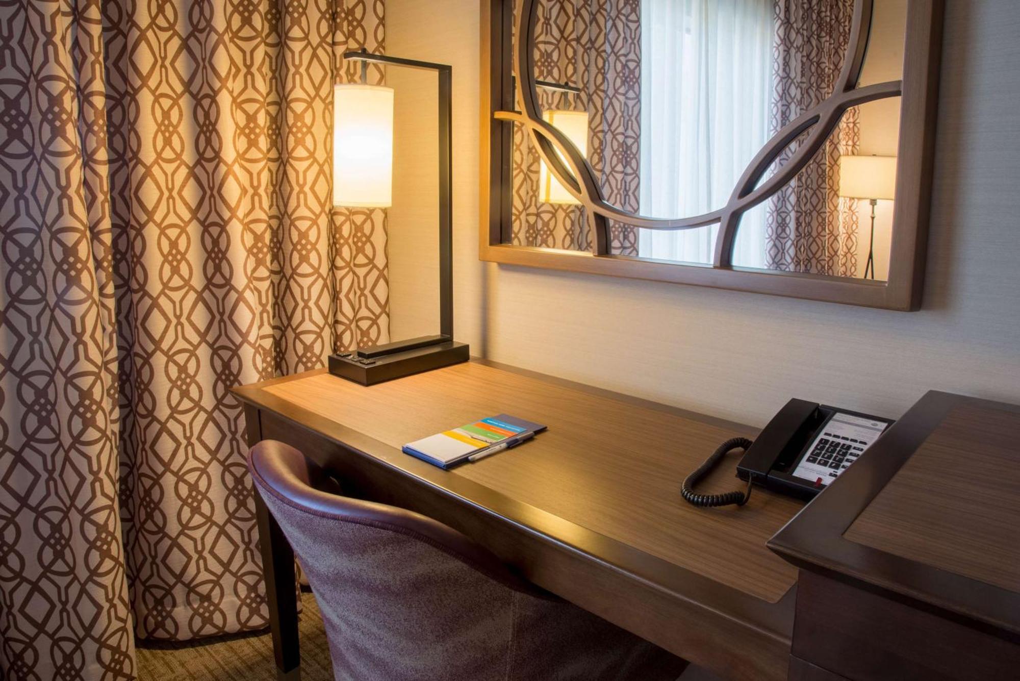 Executive King Room Non-Smoking