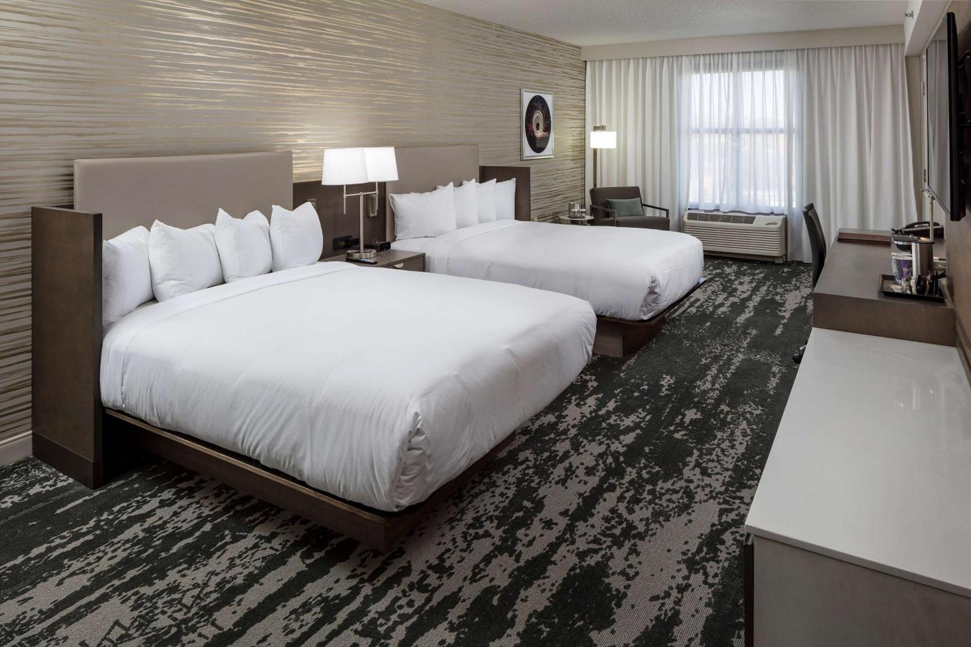 Queen Room Two Queen Beds