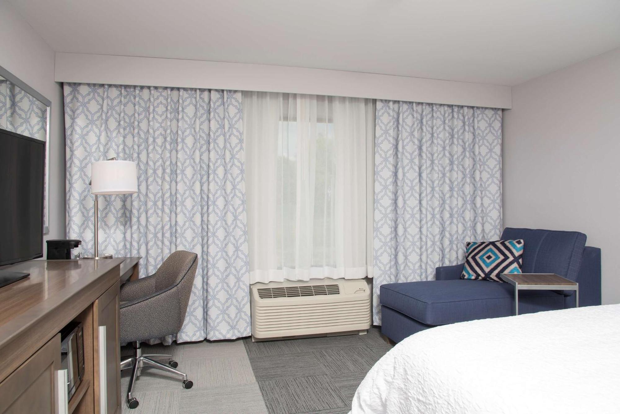 King Room - Non-Smoking
