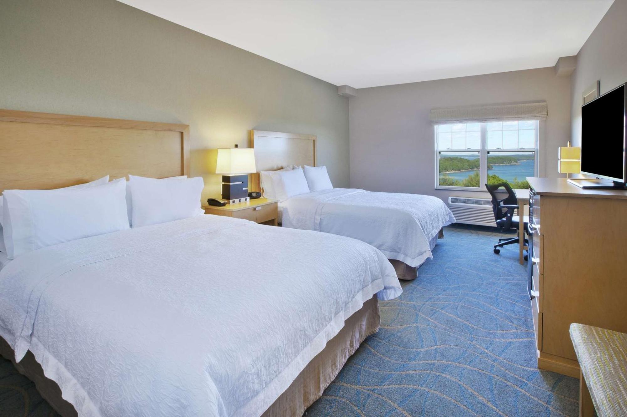 Queen Room Two Queen Beds Ocean View
