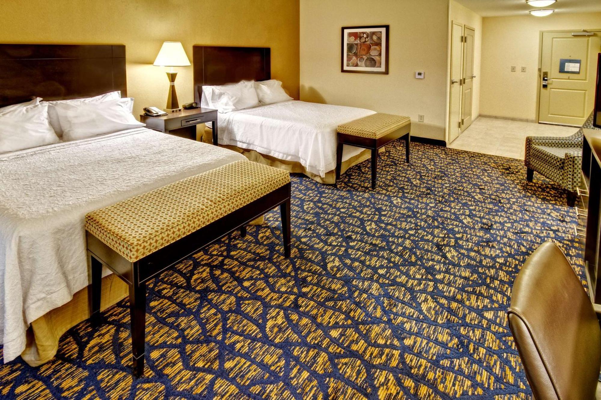 Queen Room Two Queen Beds Mobility Access or Non-Smoking