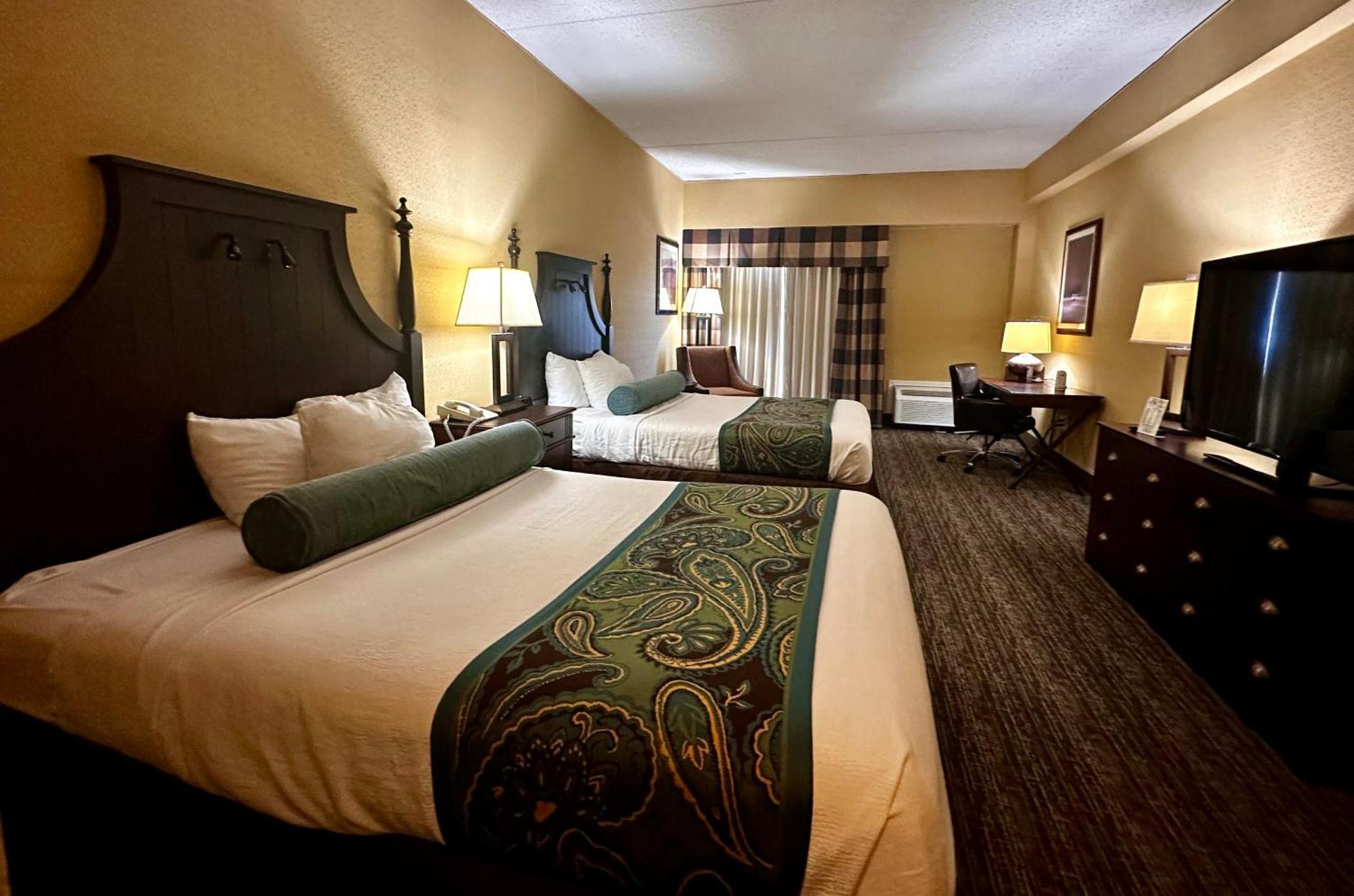 Queen Room Two Queen Beds