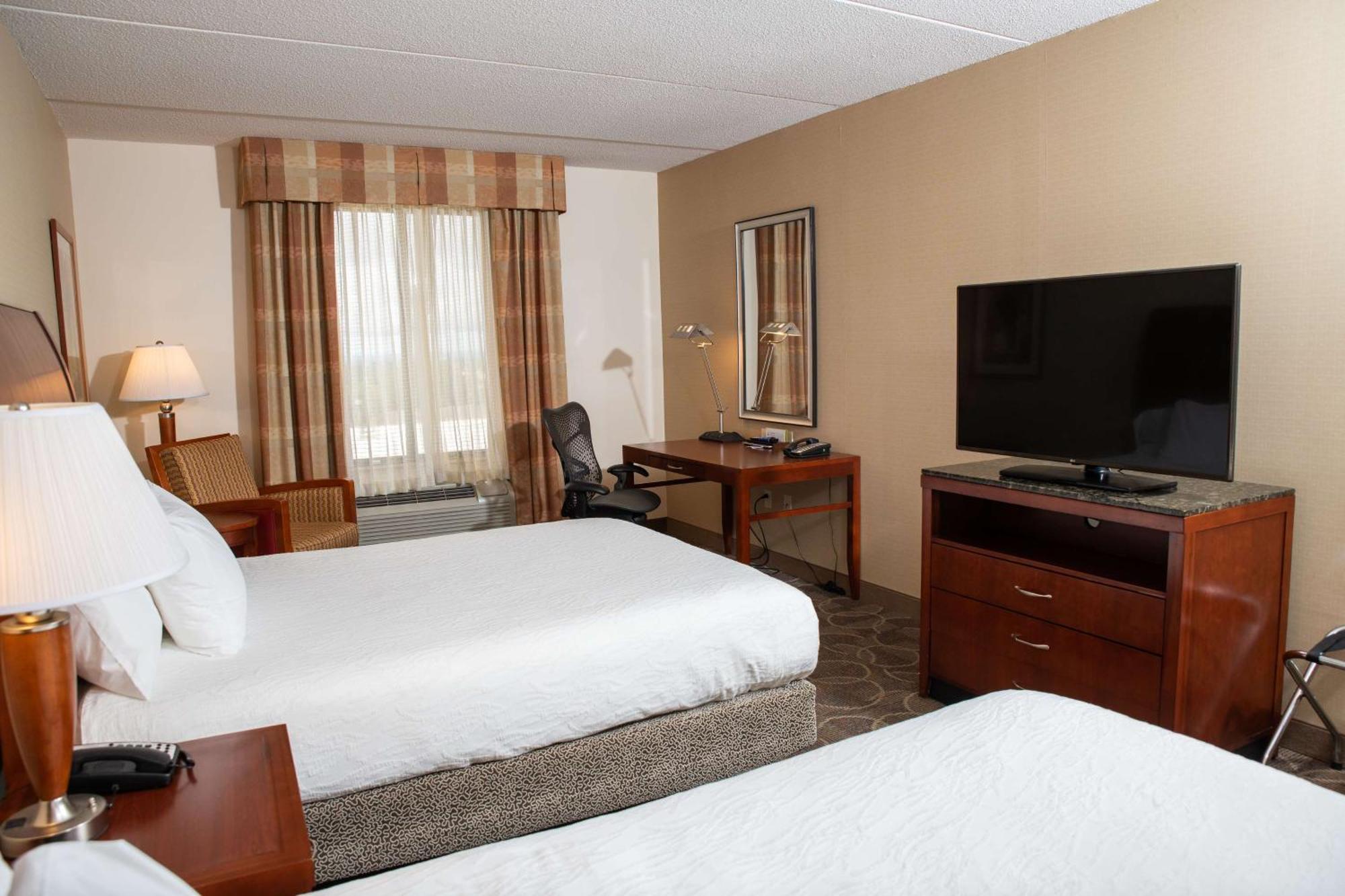 Junior Suite Two Queen Beds Non-Smoking