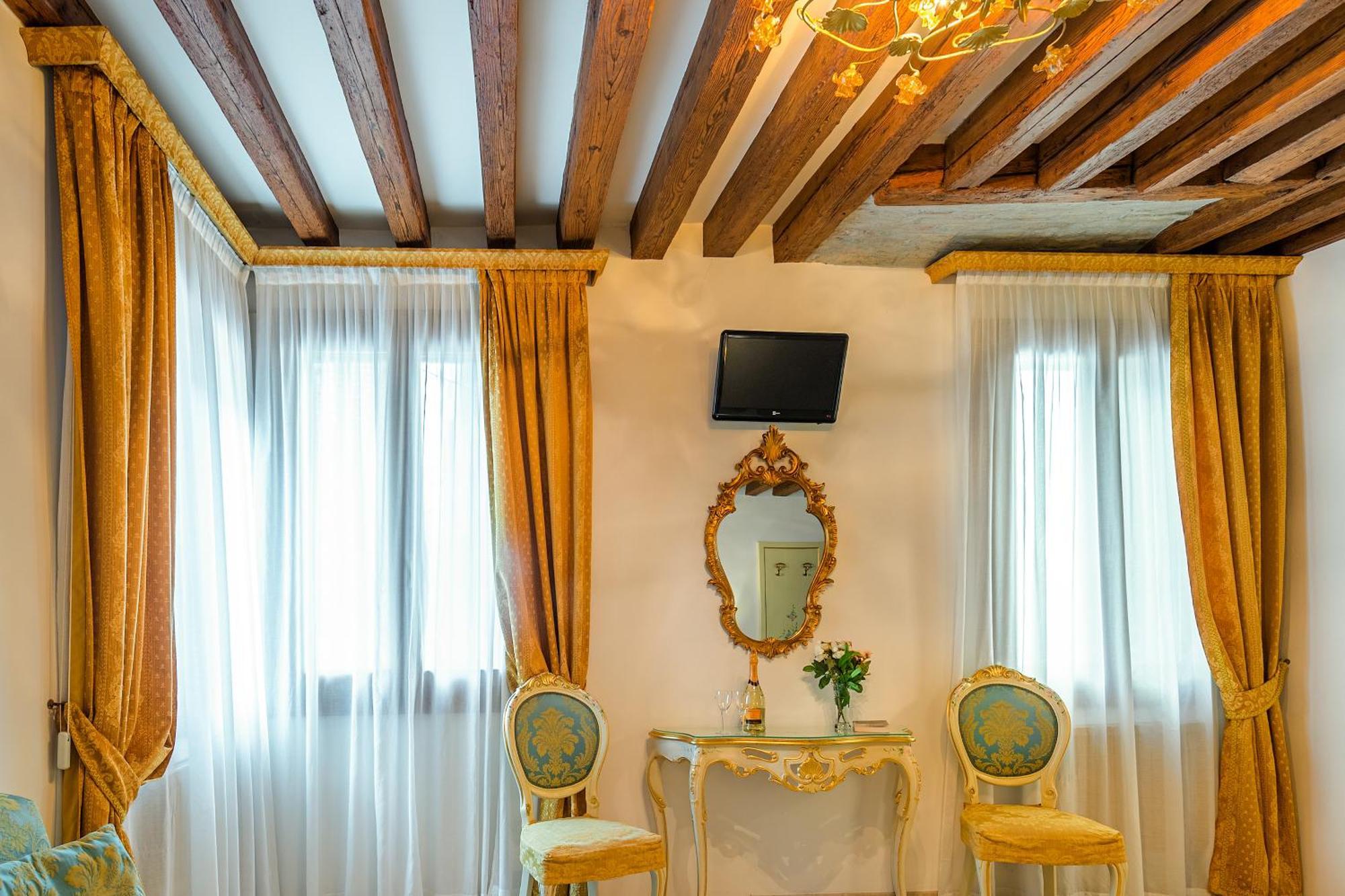Classic Triple Room