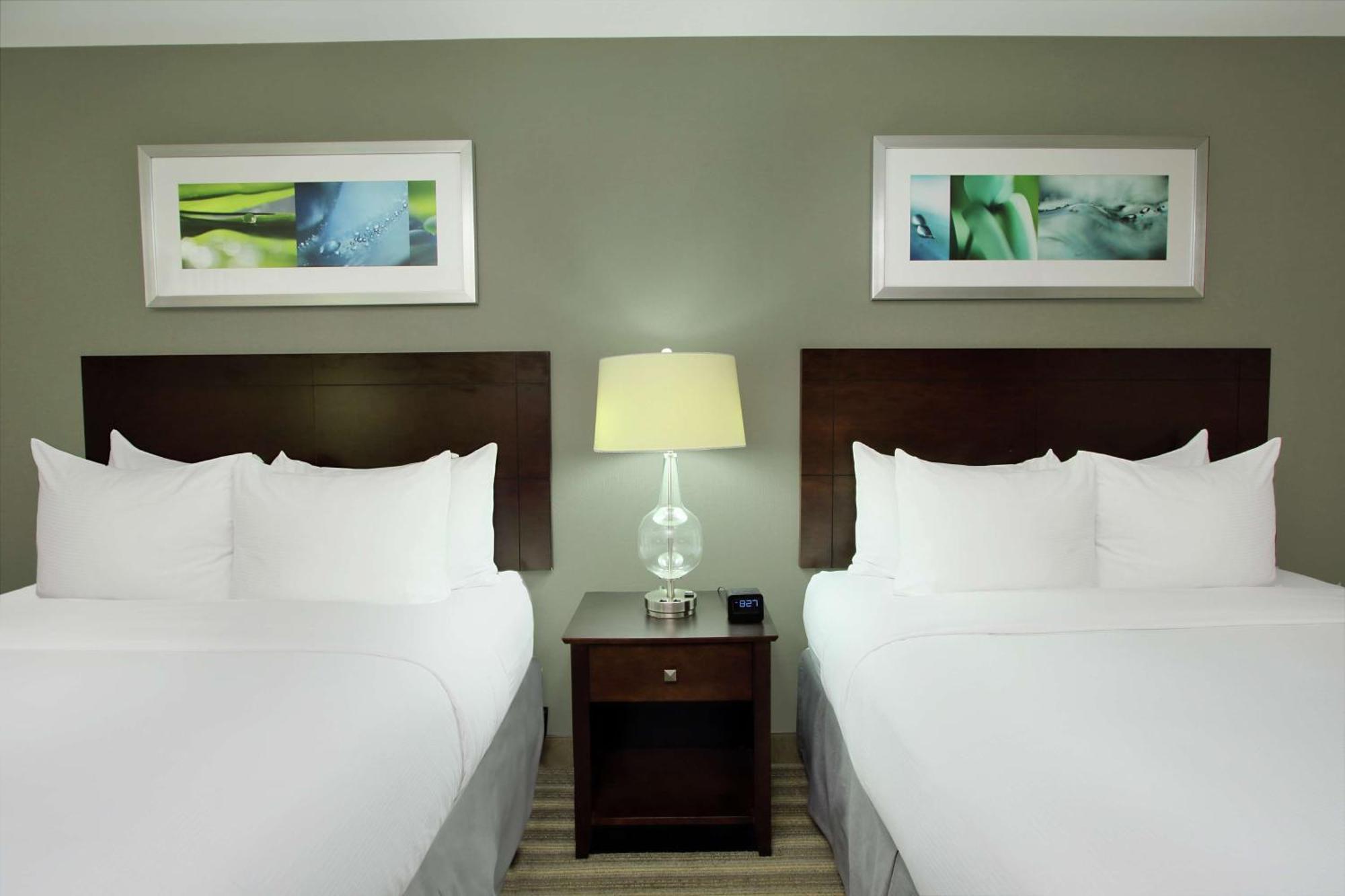 Queen Room Two Queen Beds