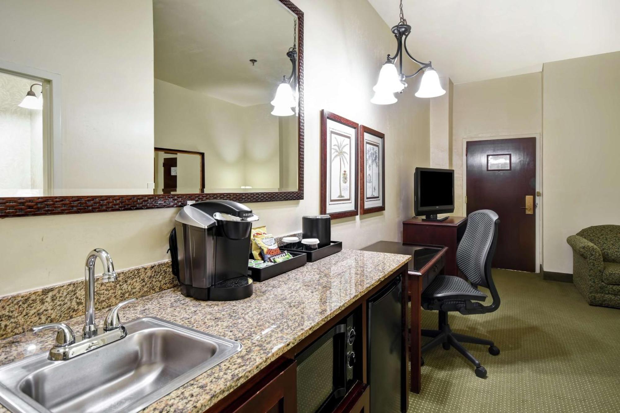 Two-Room King Suite Non-Smoking