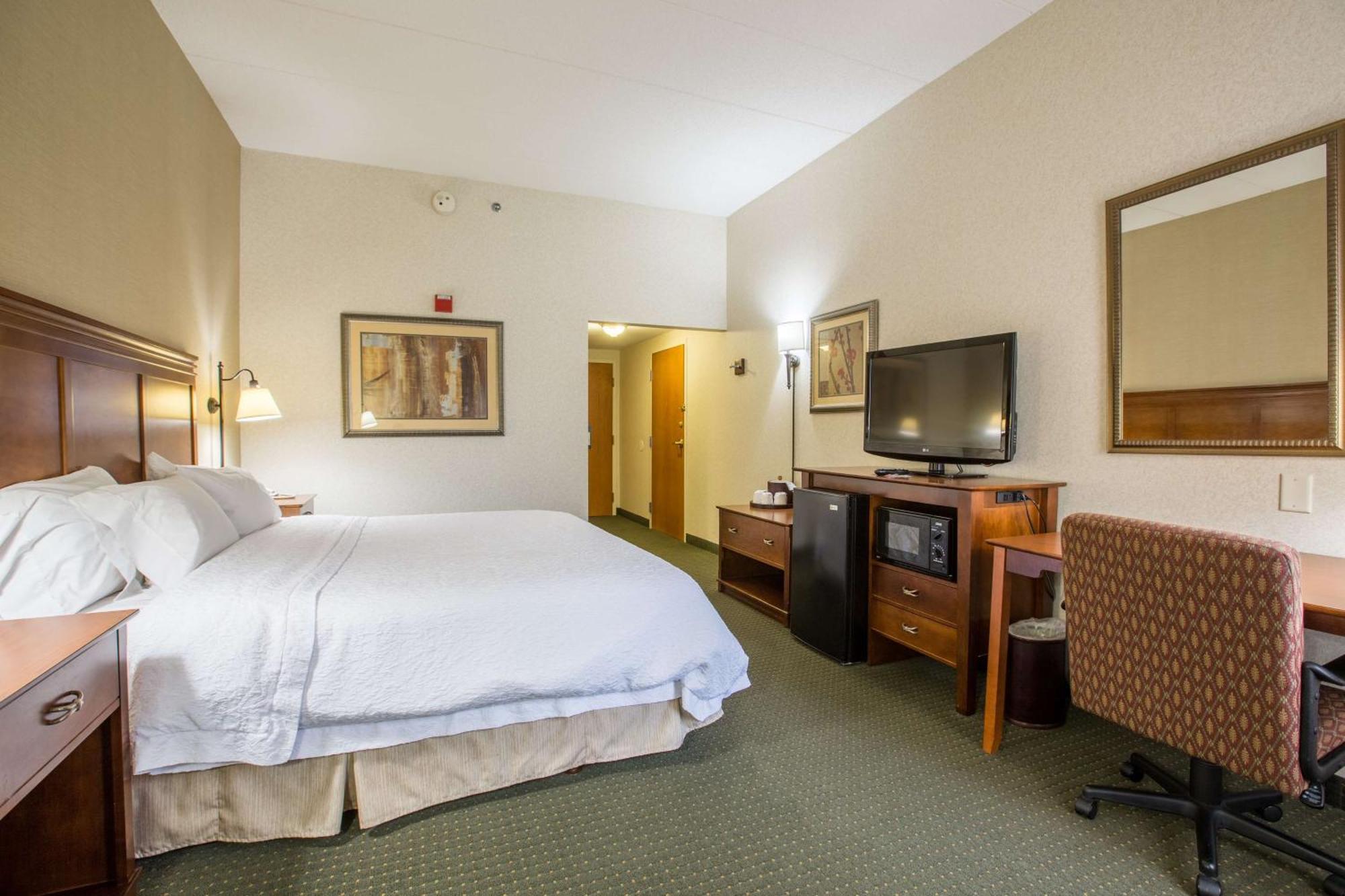 King Room - Mobility Access/Non-Smoking