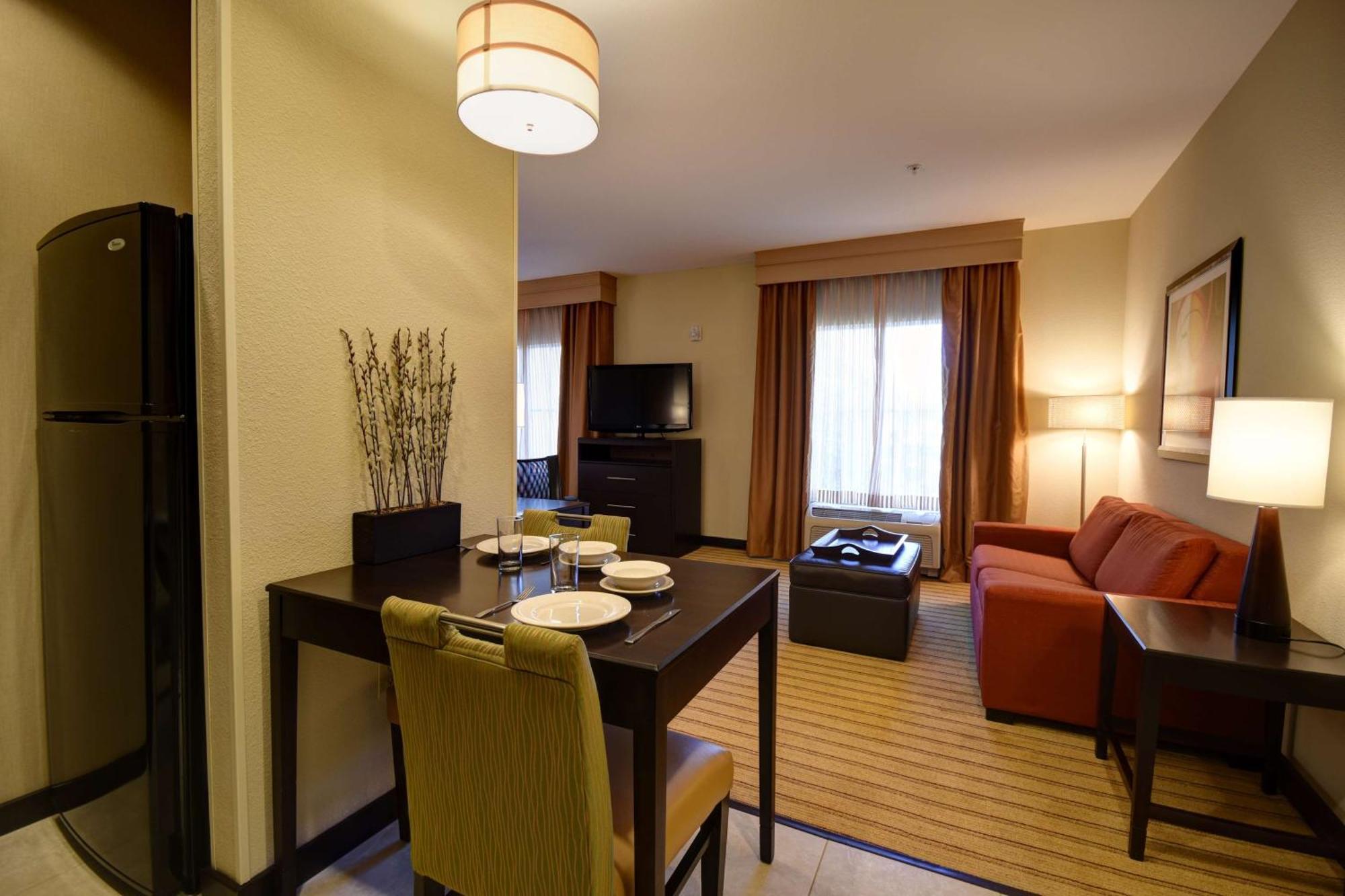 King Studio Suite Non-Smoking