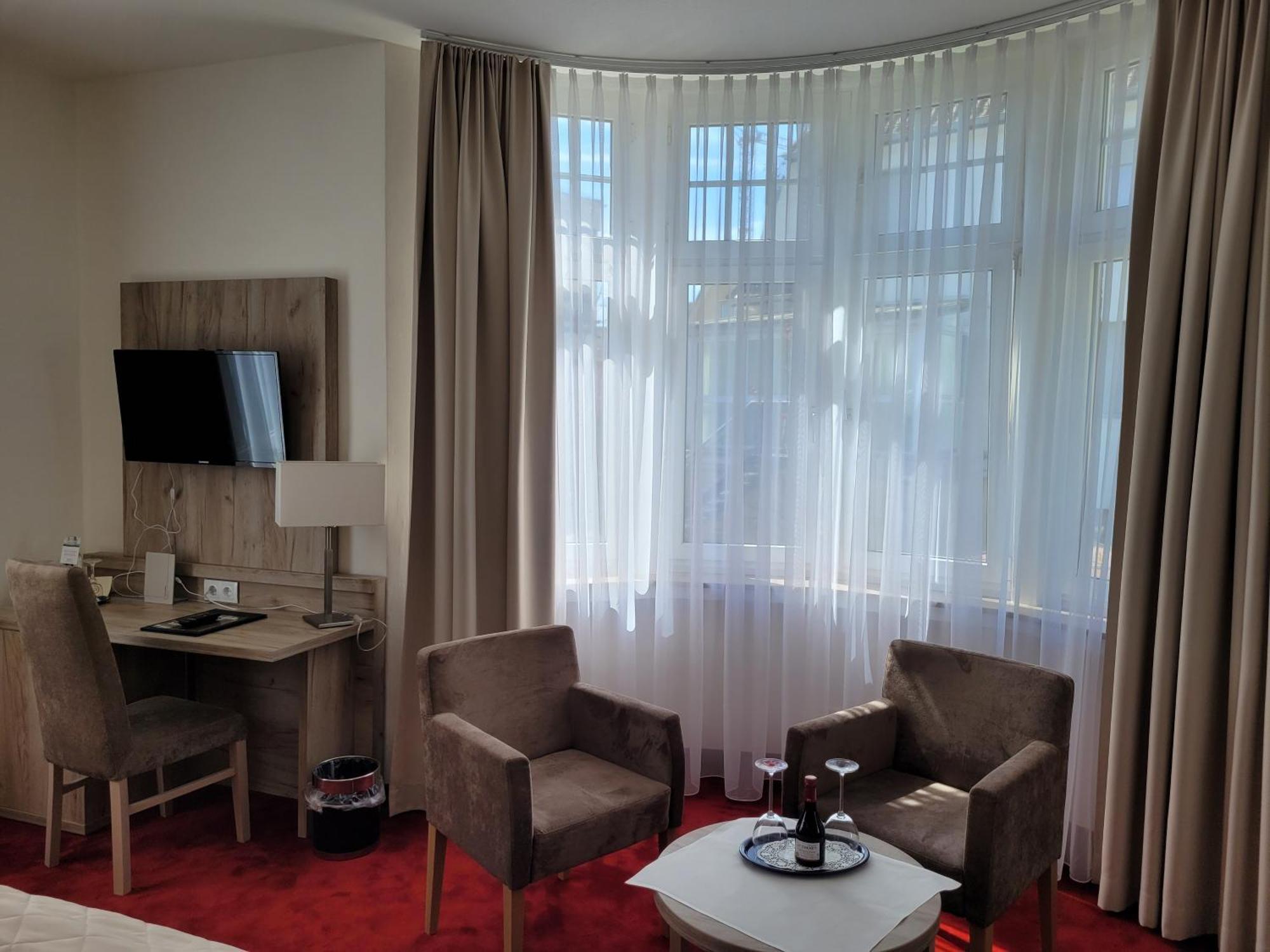 Komfort Doppelzimmer Nebengebäude Parkvilla