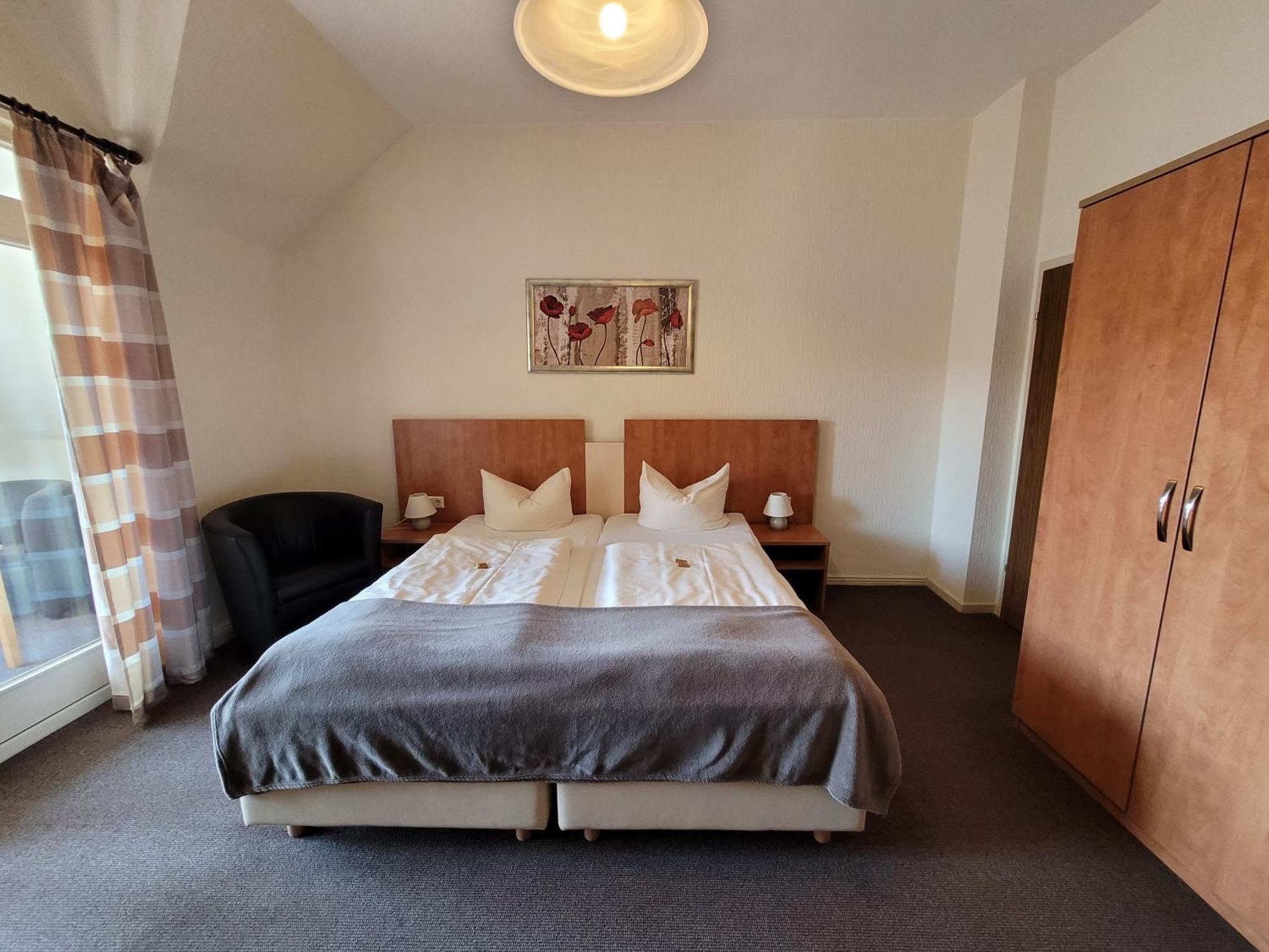 Budget Double Room Annex Villa Germania
