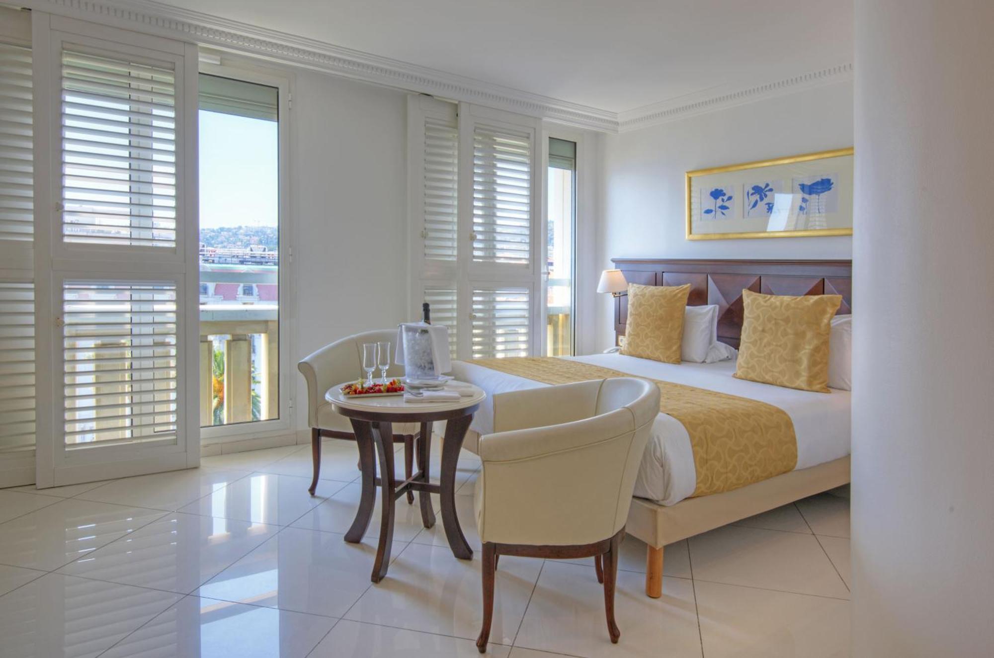 Deluxe Room Sea View